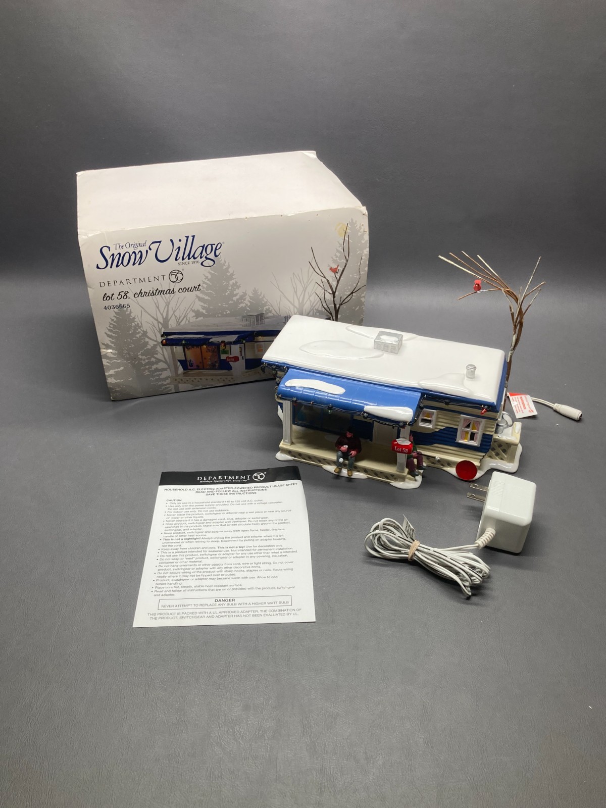Department 56 Original Snow Village Lot 58 Christmas Court #4036565 With Tenants