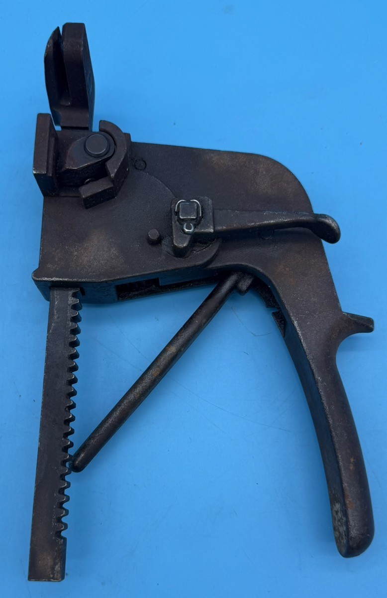 Rare Vintage Metal Banding Strapping Tensioner Bander Tool (MAC004786)