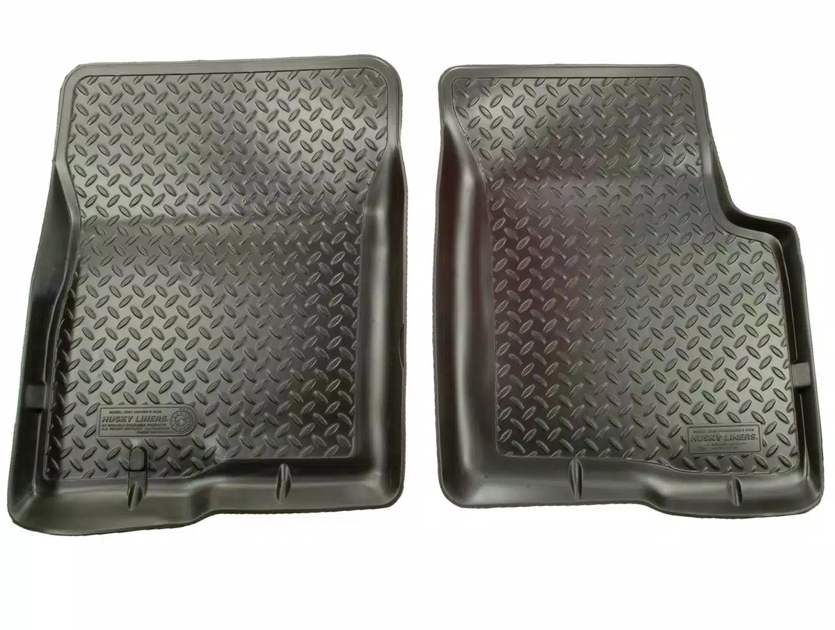 Husky Classic Style Floor Fit 00-04 Tundra/01-04 Sequoia Front Row 2pc Black