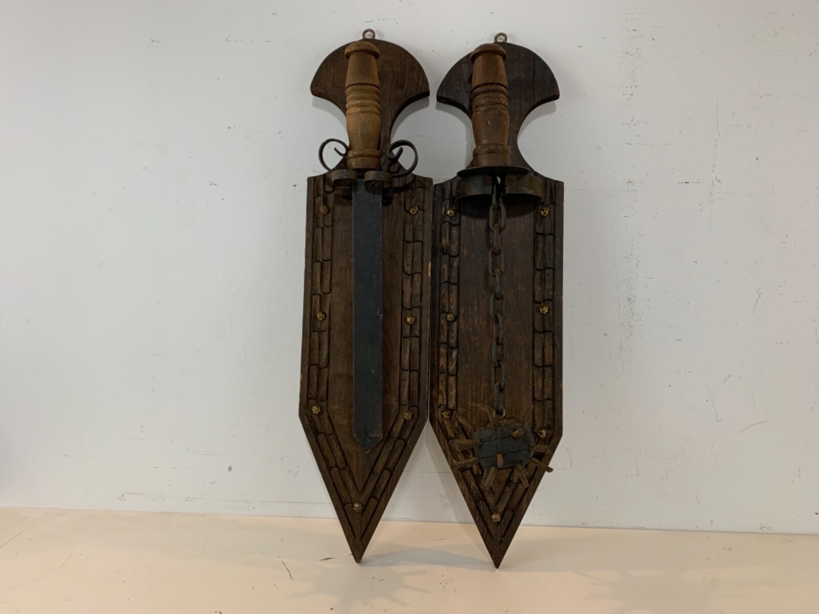 Vtg Possibly Ant Medieval Wall Hanging Sword & Mace Ball & Chain w/ Plaques