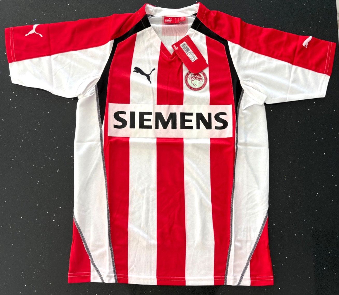 FC OLYMPIAKOS 2007 PUMA Home Football Shirt Men Vintage Soccer Jersey M Retro FC OLYMPIAKOS 2007 PUMA Home Football Shirt Men Vintage Soccer Jersey M Retro
