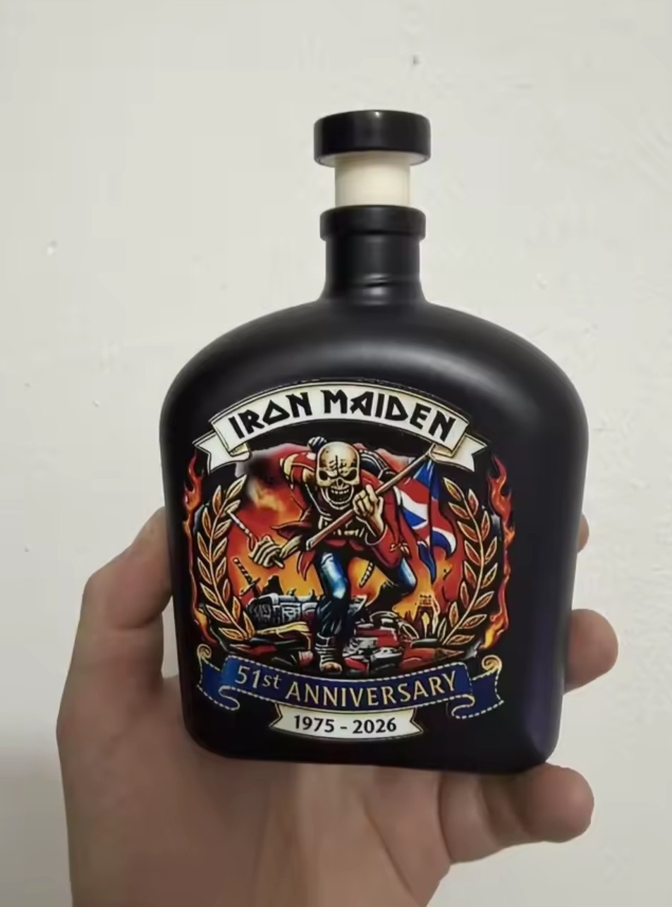 Iron Maiden Rock Band Slick Black Liquor Whiskey Decanter Bottle New Iron Maiden Rock Band Slick Black Liquor Whiskey Decanter Bottle New