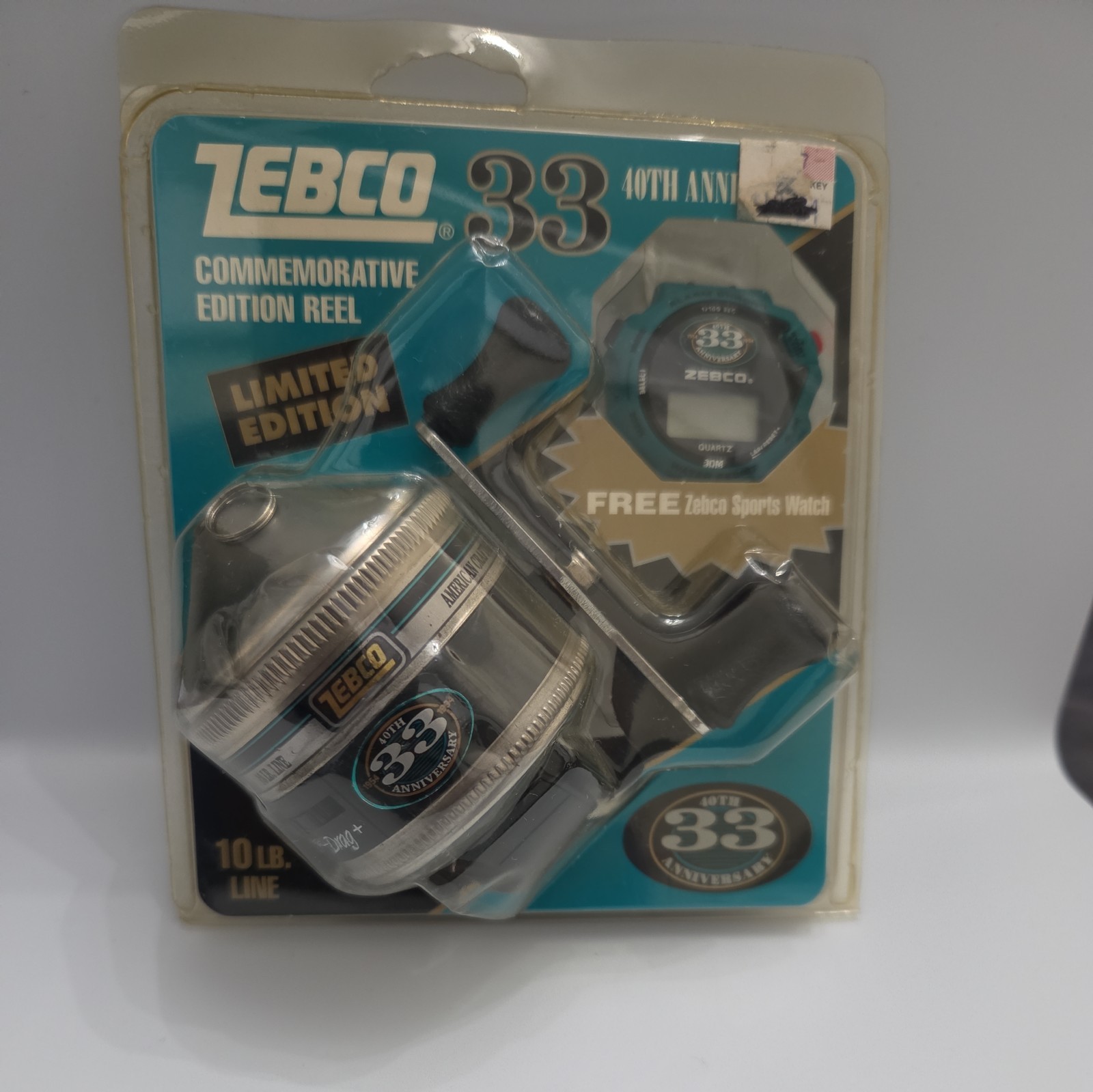 Zebco 33 40th Anniversary Limited Edition Spin Cast Reel in Bubble Pack