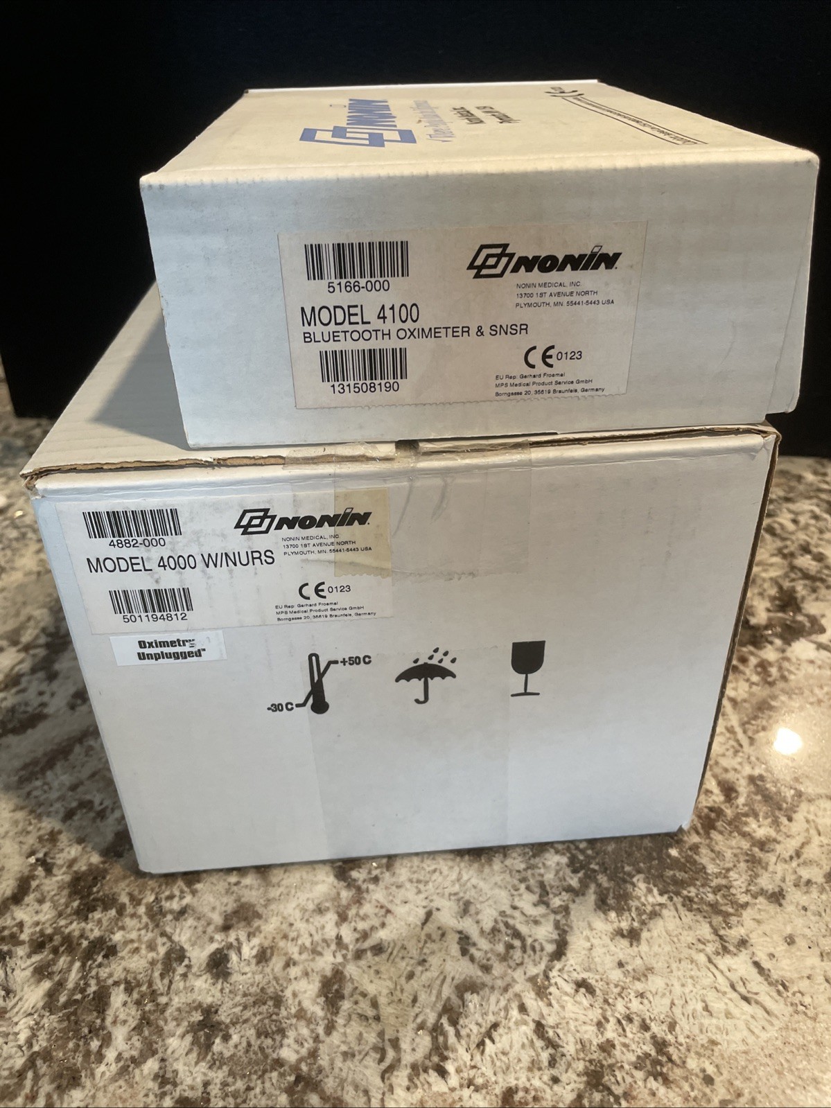 Nonin Medical Model 4000 W/Nurse Call And Model 4100 BT Oximeter & SNSR NIB