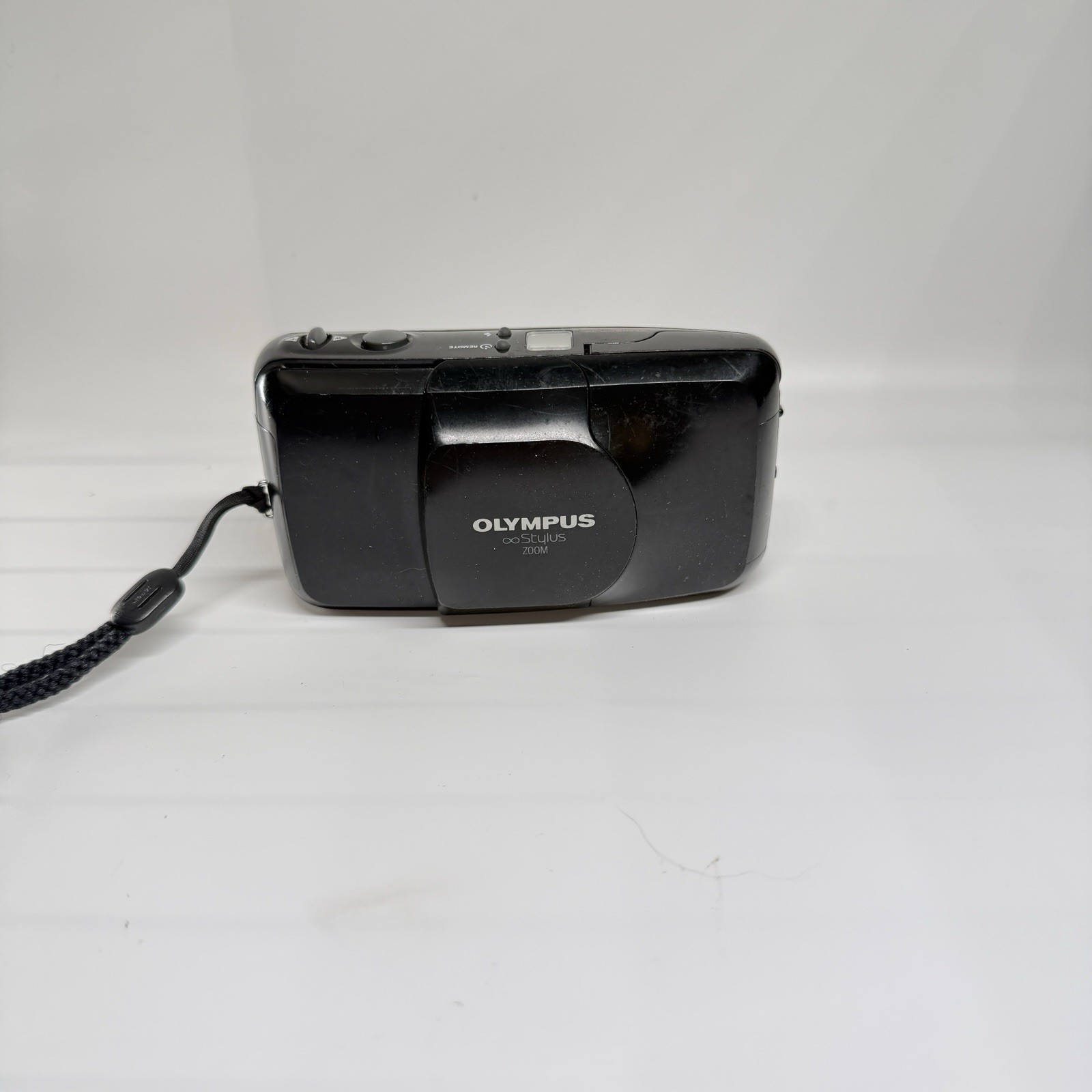 Vintage Olympus INFINITY Stylus Zoom 35-70mm Point & Shoot Film Camera Black