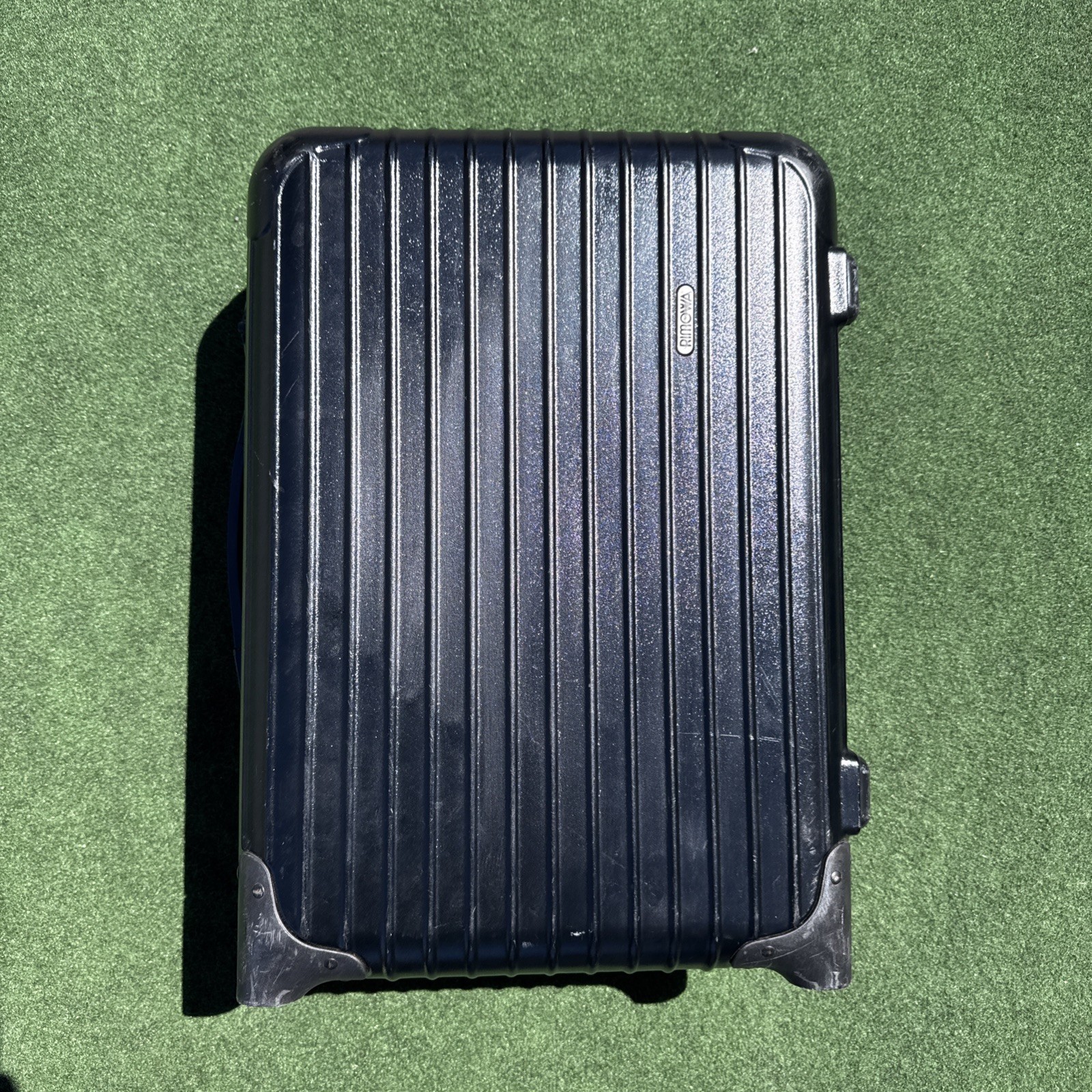 RIMOWA Essential Carry On Travel Luxury Suitcase Polycarbonate 22” Luggage WOW