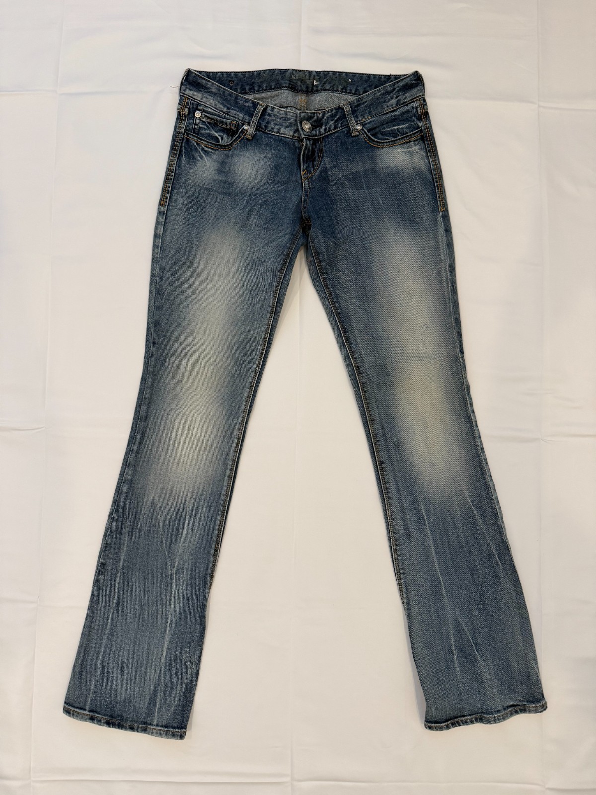 Express Barely Boot Jeans Size 2 Stretch Blue Denim