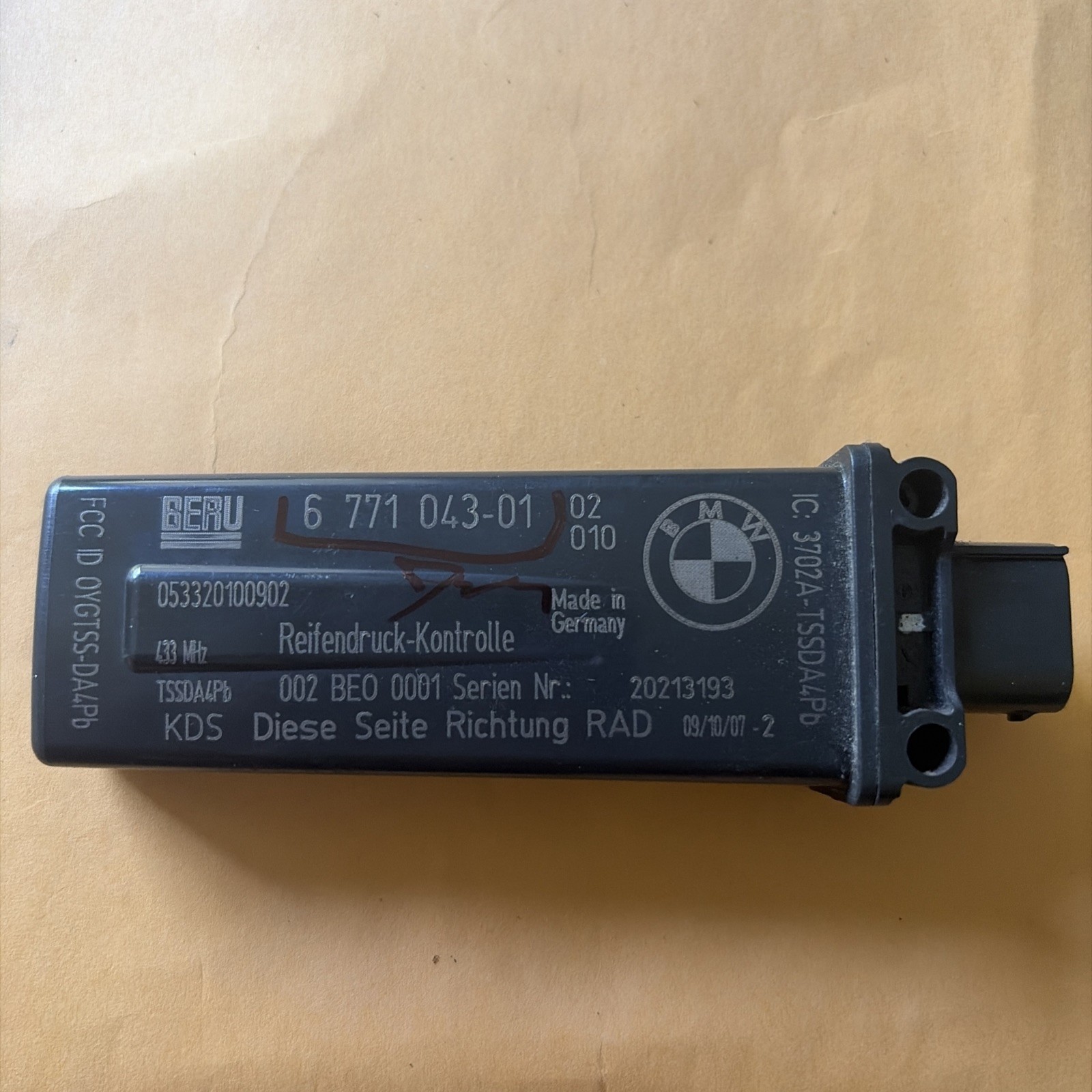 07-13 BMW Mini E88 E90 E60 E63 E65 RDC TPMS Tire Pressure Monitor Sensor 6771043 07-13 BMW Mini E88 E90 E60 E63 E65 RDC TPMS Tire Pressure Monitor Sensor 6771043