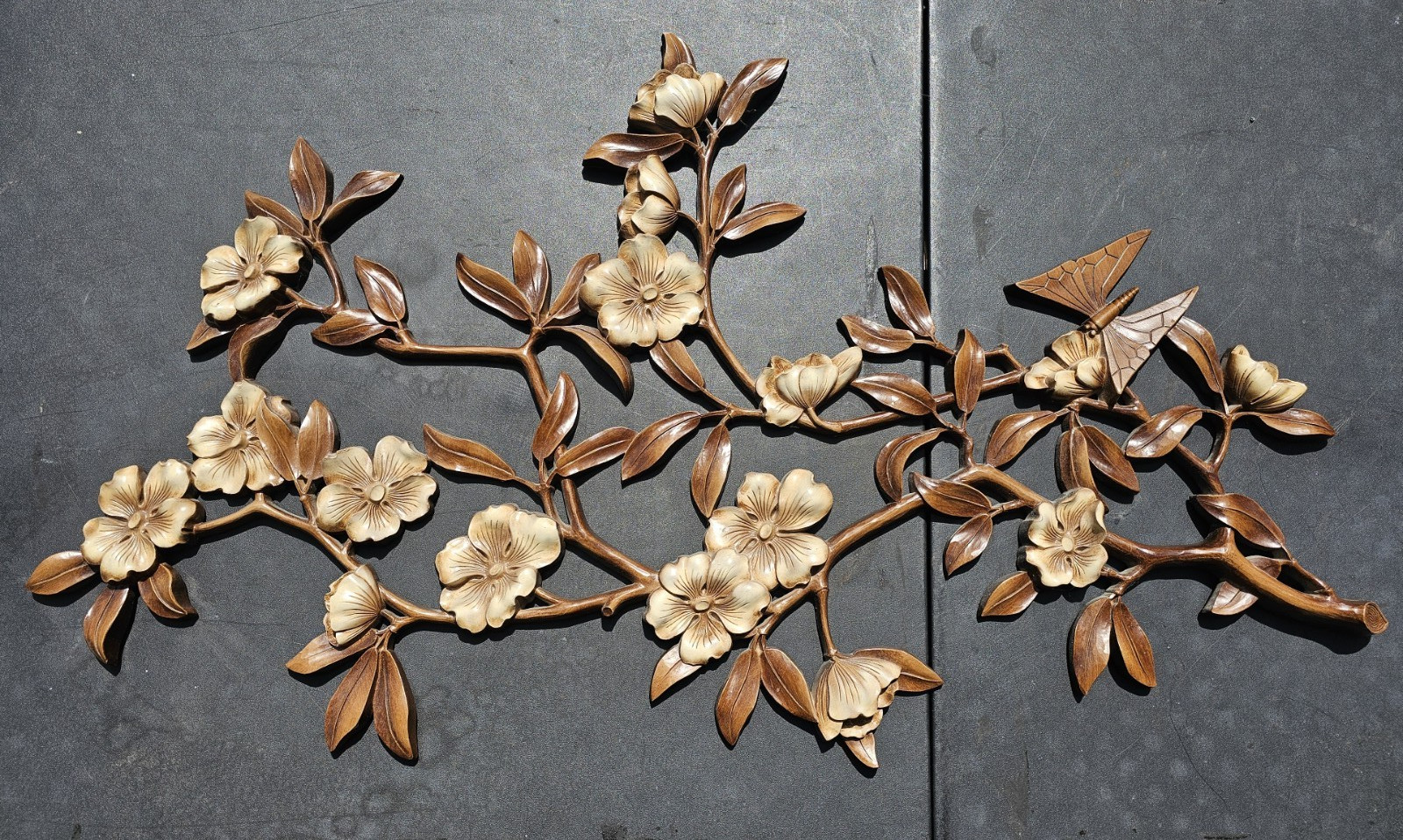 Vintage Mid Century Syroco Flowered Dogwood Branch Wall Decor Large 37\ Vintage Mid Century Syroco Flowered Dogwood Branch Wall Decor Large 37\