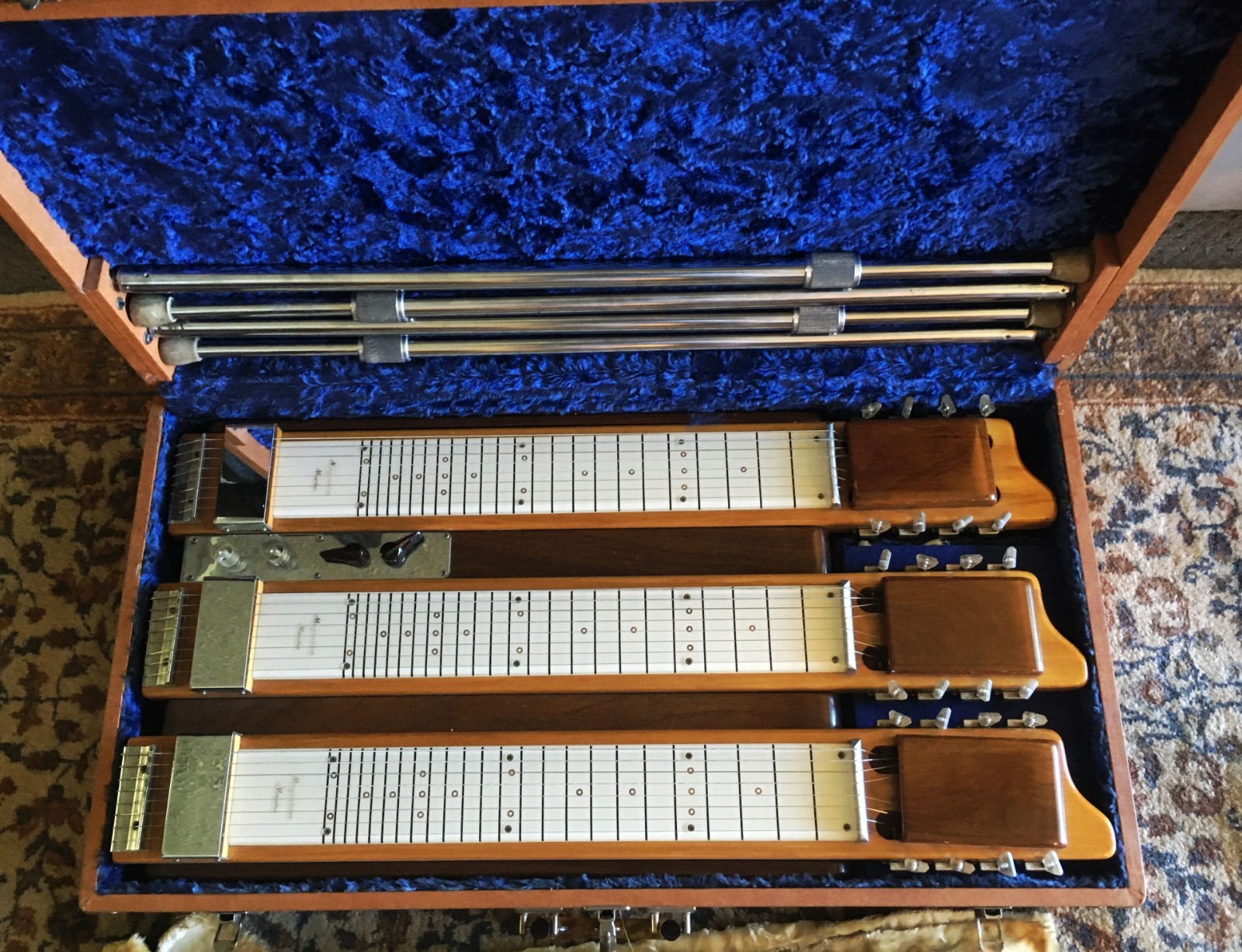 Vintage 1950\'s Magnatone Maestro Triple Neck Steel Guitar EX Condition Vintage 1950\'s Magnatone Maestro Triple Neck Steel Guitar EX Condition