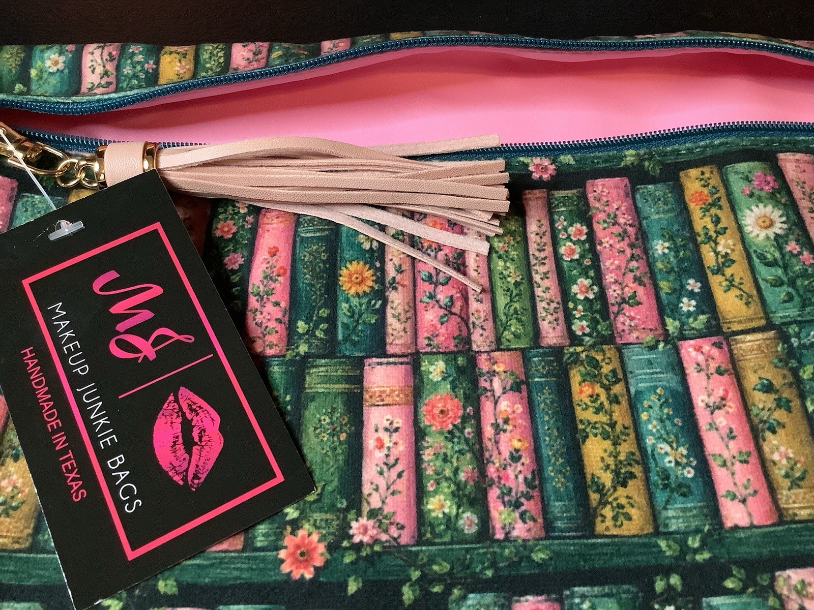 Makeup Junkie Bag “Once Upon A Garden”-Large Top Zip