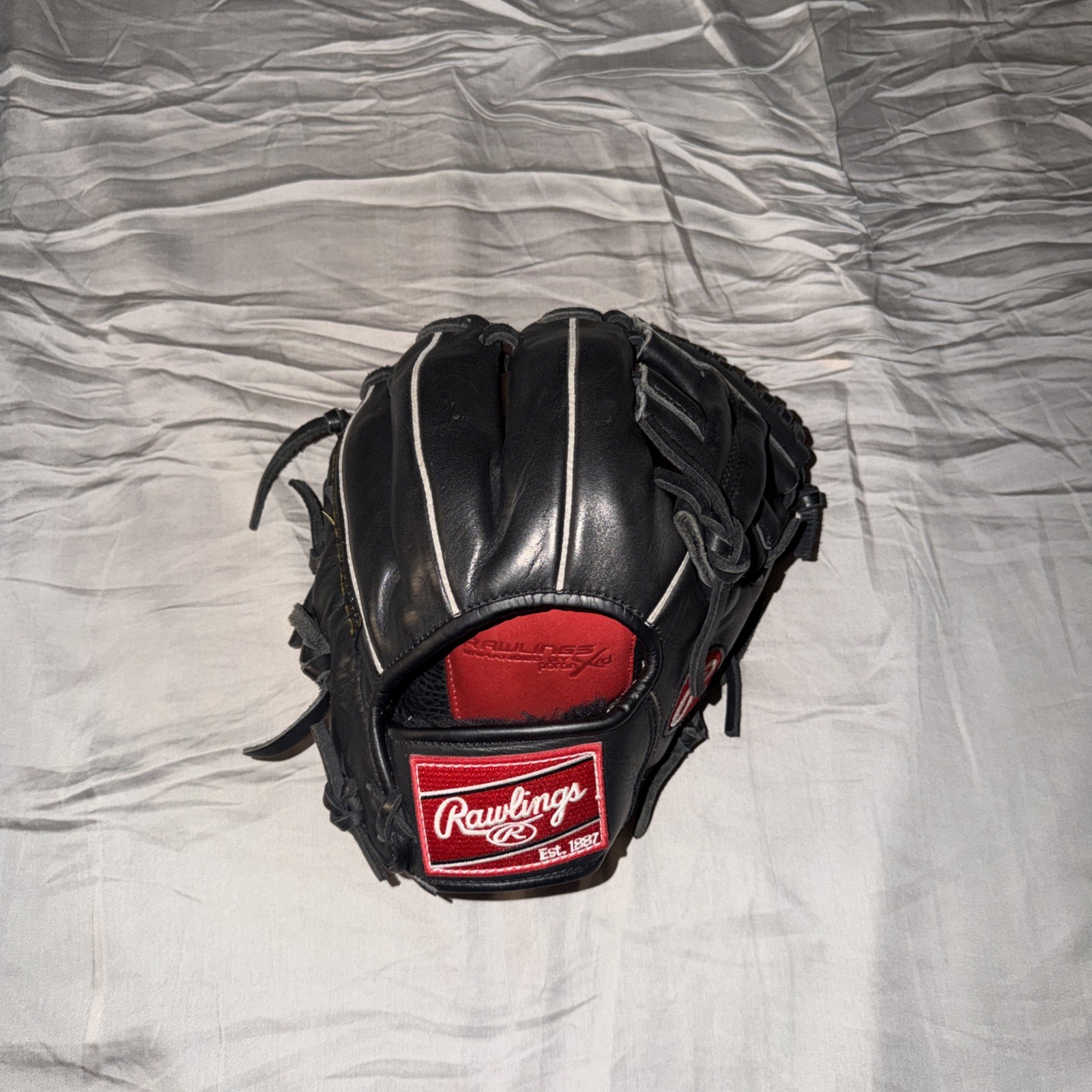 Rawlings Gold Glove PRO200TR-2TI Training Baseball Glove Pro Issue Rawlings Gold Glove PRO200TR-2TI Training Baseball Glove Pro Issue