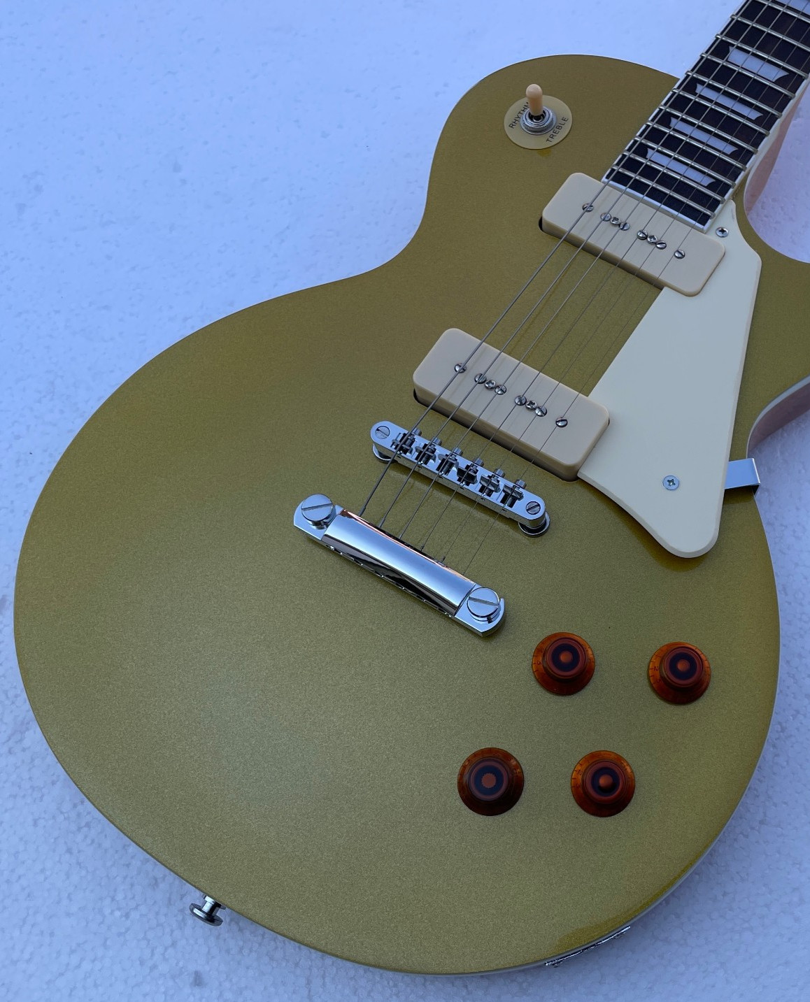 New 6 String Electric Guitar Bone Nut Glossy Finished P-9-0 Pickup Gold Top