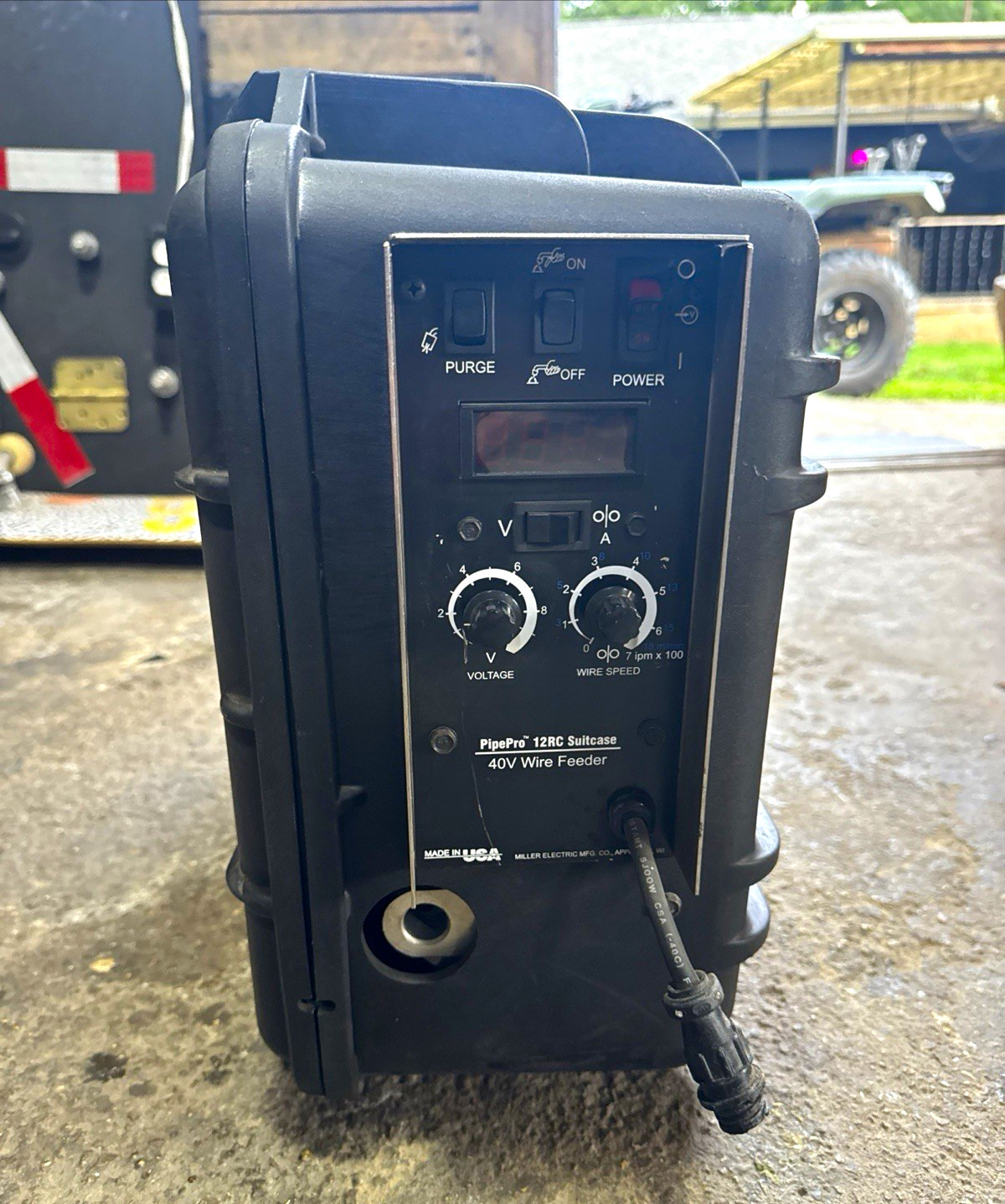 Miller PipePro 12RC Suitcase Wire Feeder Welding Equipment Miller PipePro 12RC Suitcase Wire Feeder Welding Equipment
