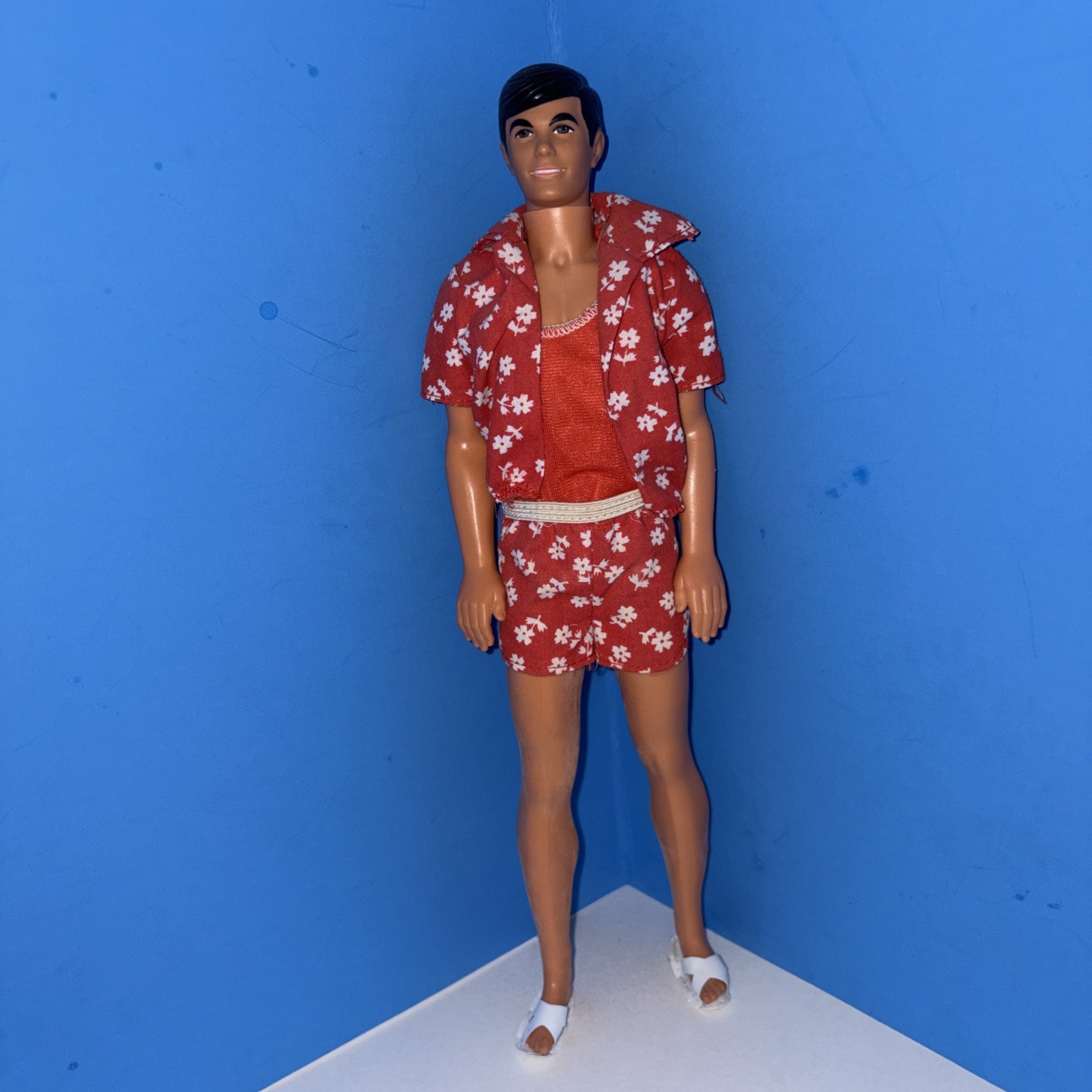1978 Hawaiian Ken Doll 2960 & Best Buy 2241 Red/white Floral Shorts/Top/Sandals