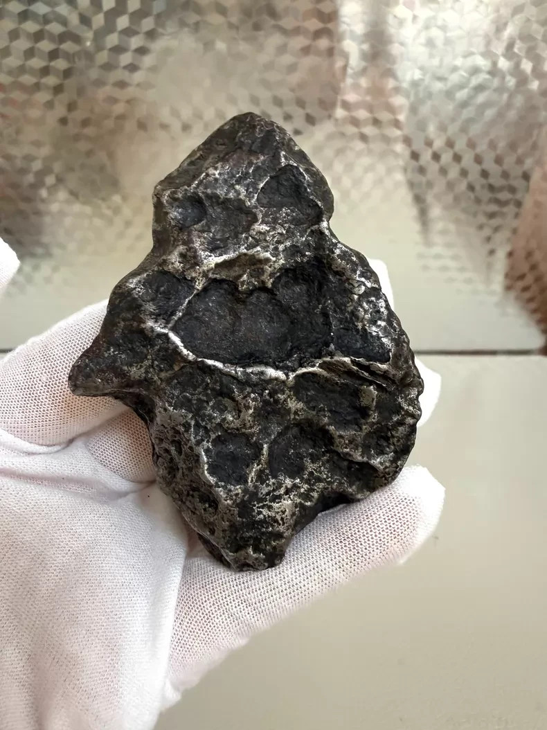 TOP AAA+ 300g CAMPO DEL CIELO METEORITE AAA  METEORITE Obvious air print