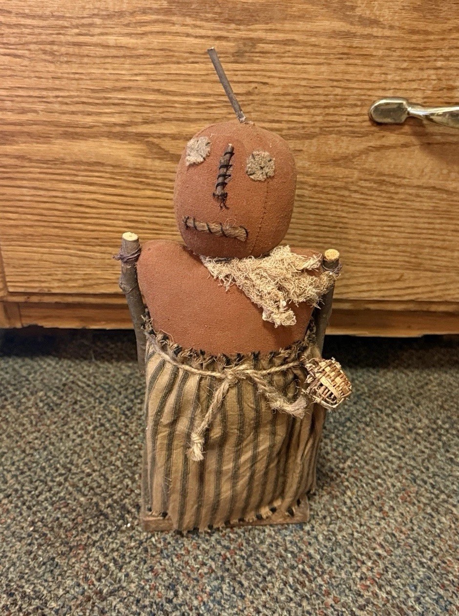 Primitive Orange Pumpkin Man Doll Halloween Fall Decor Wooden Base New Naive