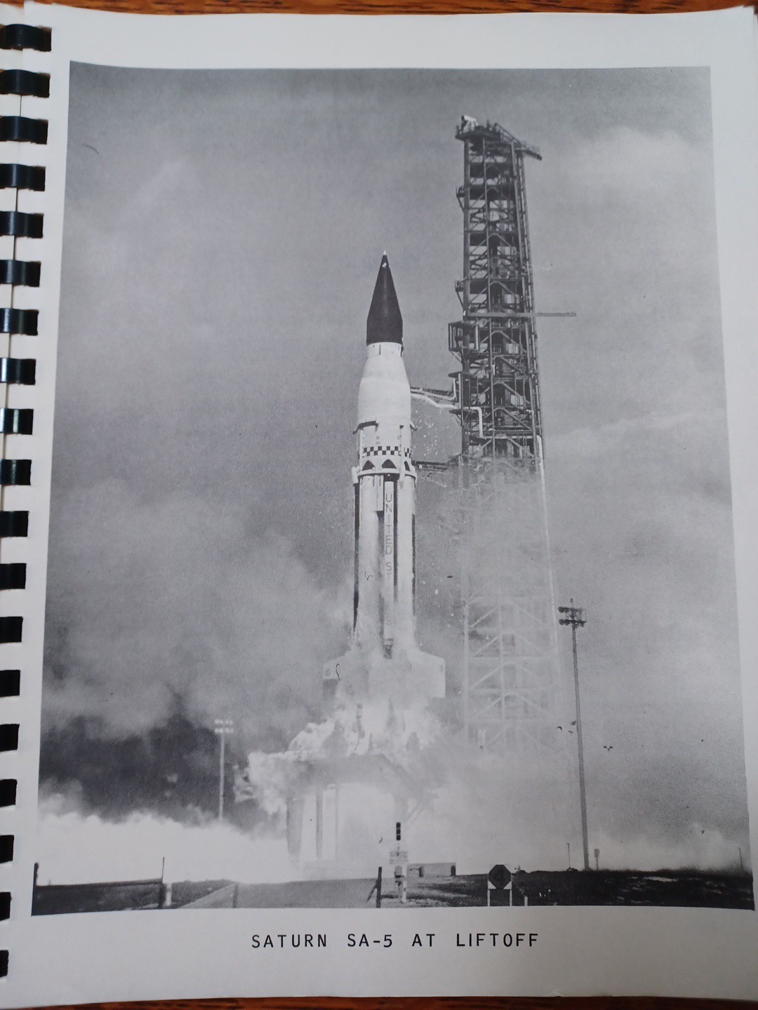1964 Douglas Aircraft saturn S-IV-5 Preliminary Flight Report DSV-4 JRR52