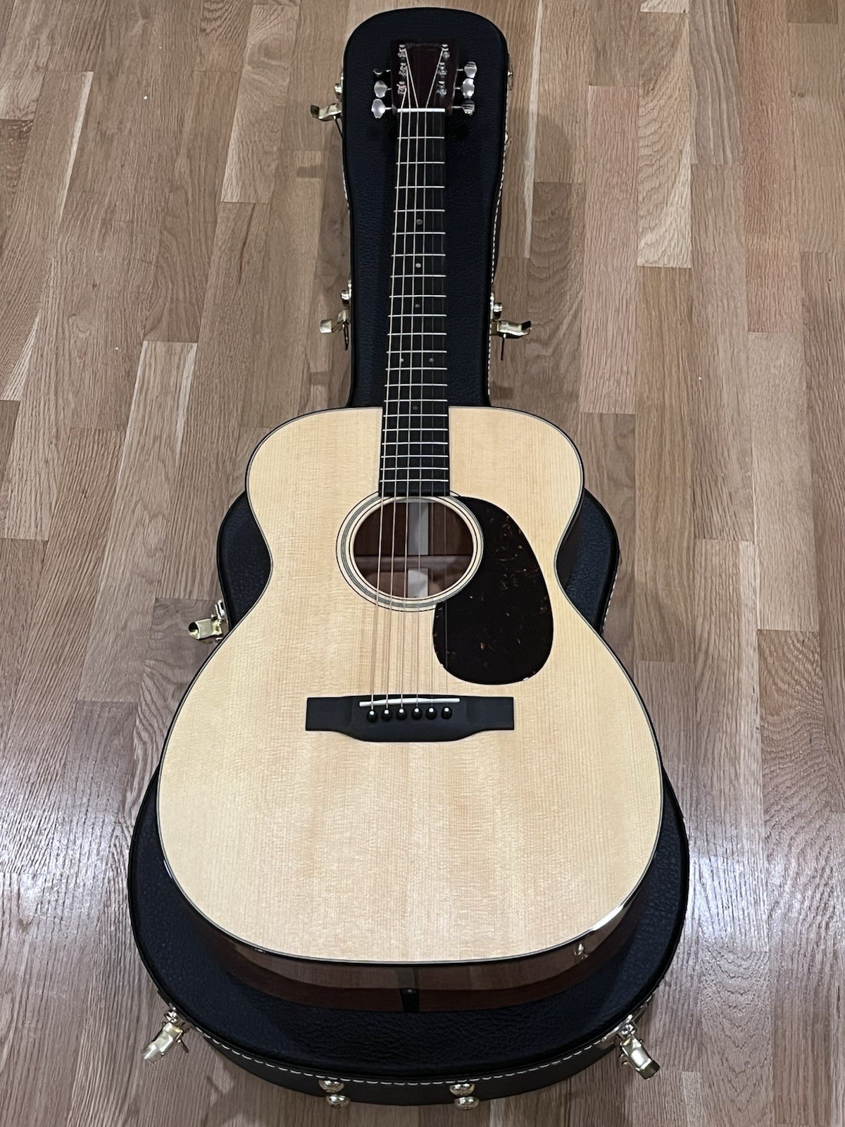 2026 Martin 00-18 – Natural – Custom Shop Case – Priced to Sell