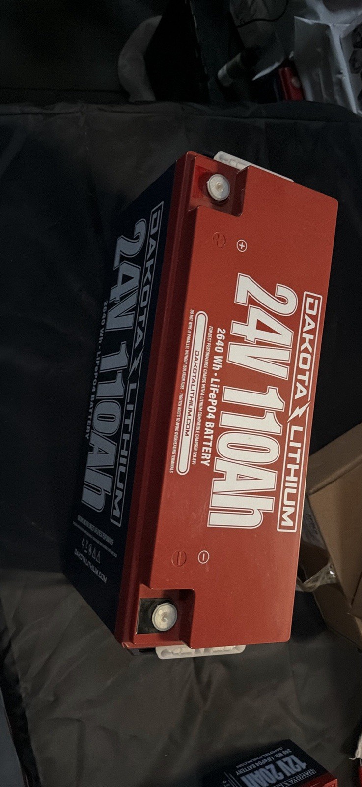 Dakota lithium 24v110ah Battery 11 Year Warranty