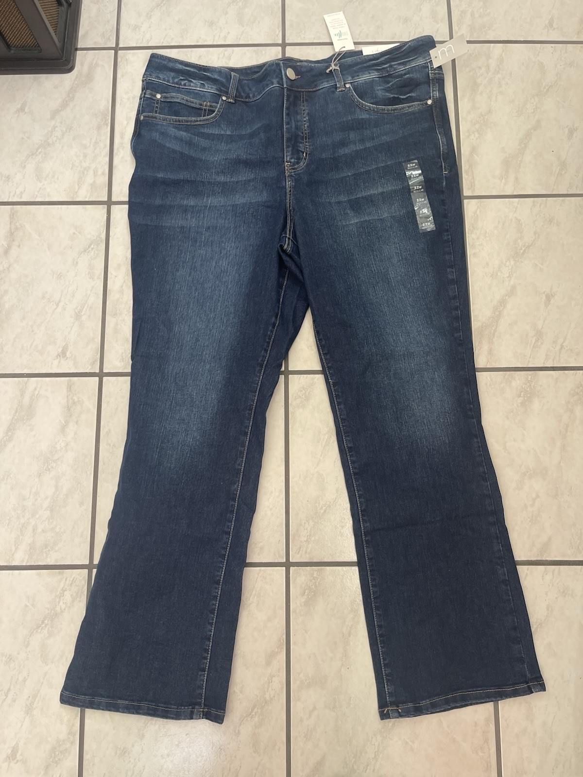 NWT Maurices Everflex High Rise Baby Boot Blue Denim Jeans Womens 22W Regular