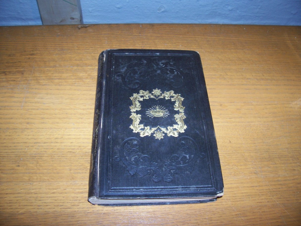 Historical & Secret Memoirs of the Empress Josephine Vol 1