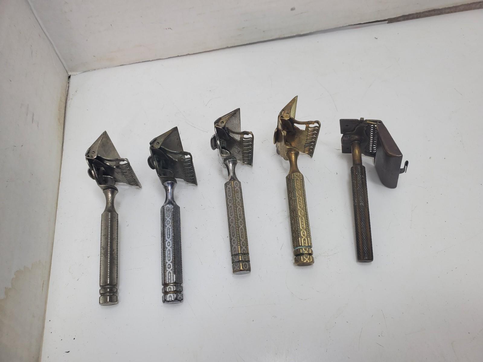 Vintage Ever-Ready and Star Safety Razors - for restoration