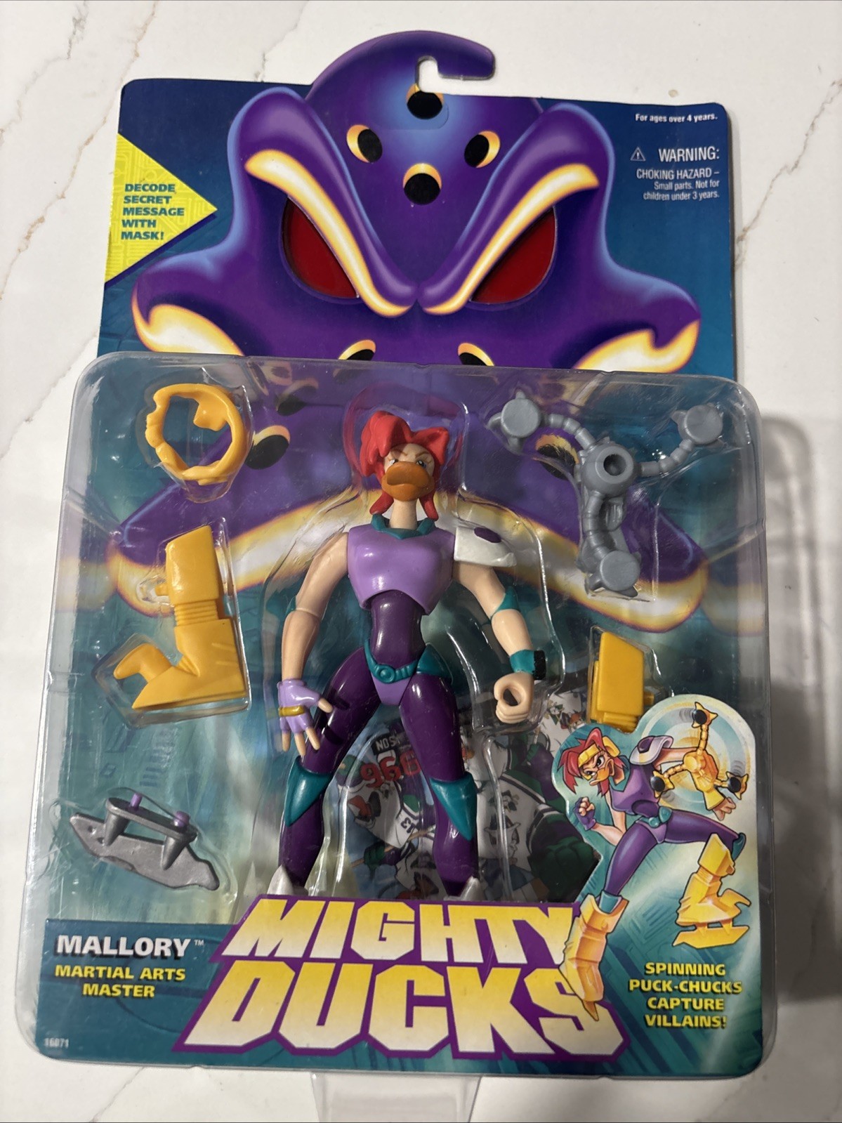 VINTAGE 1996 MATTEL MIGHTY DUCKS HOCKEY MALLORY MARTIAL ARTS FIGURE, NIB