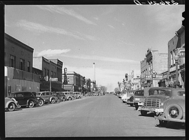 Photo:Laramie Wyoming 1940 Main Street Downtown Cars Storefronts