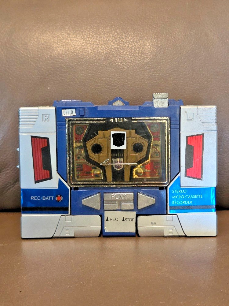Vintage 1983 Takara G1 Transformers SOUNDWAVE w/ Buzzsaw Vintage 1983 Takara G1 Transformers SOUNDWAVE w/ Buzzsaw