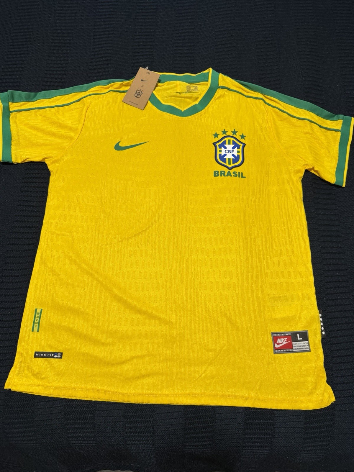 Nike Brazil 2010-11 home soccer jersey in size large