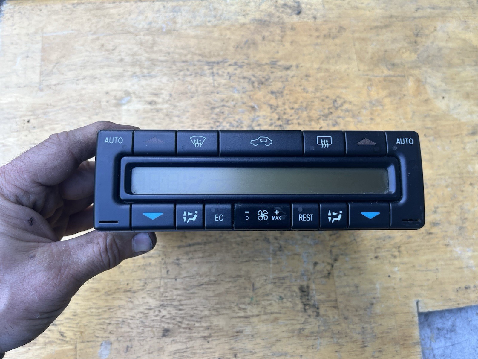 98-03 Mercedes W208 CLK320 CLK430 A/C Climate Control Unit 1408302585 Tested 98-03 Mercedes W208 CLK320 CLK430 A/C Climate Control Unit 1408302585 Tested