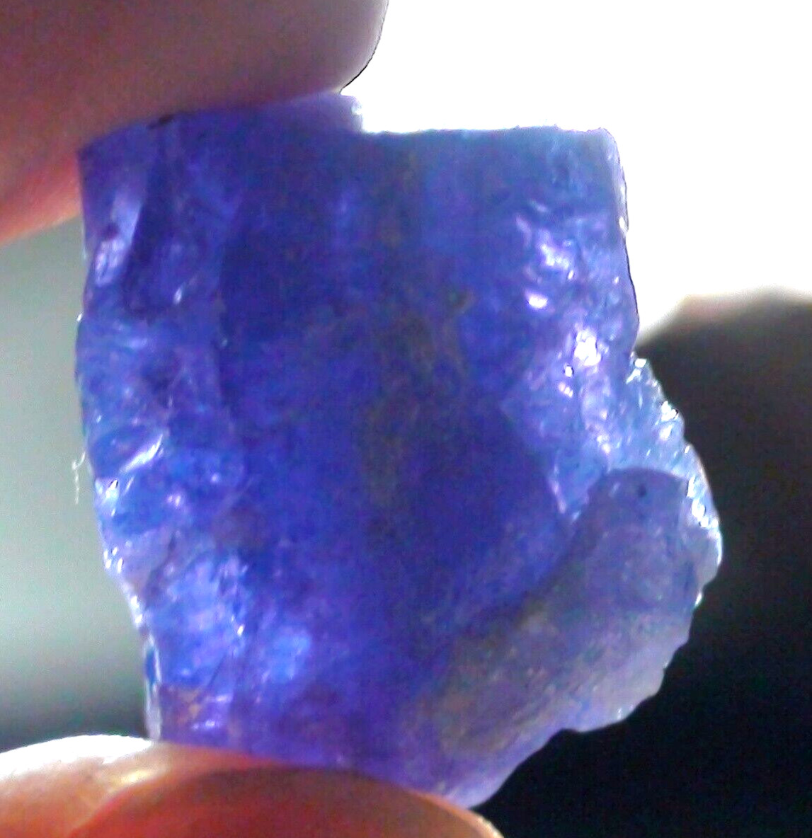 29.90 ct GENUINE MINE ROUGH UNHEATED UNCUT TANZANITE FROM TANZANIA