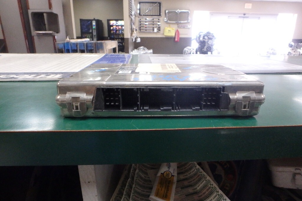CHASSIS CONTROL MODULE A2C53335934 PACCAR Continental CHASSIS CONTROL MODULE A2C53335934 PACCAR Continental