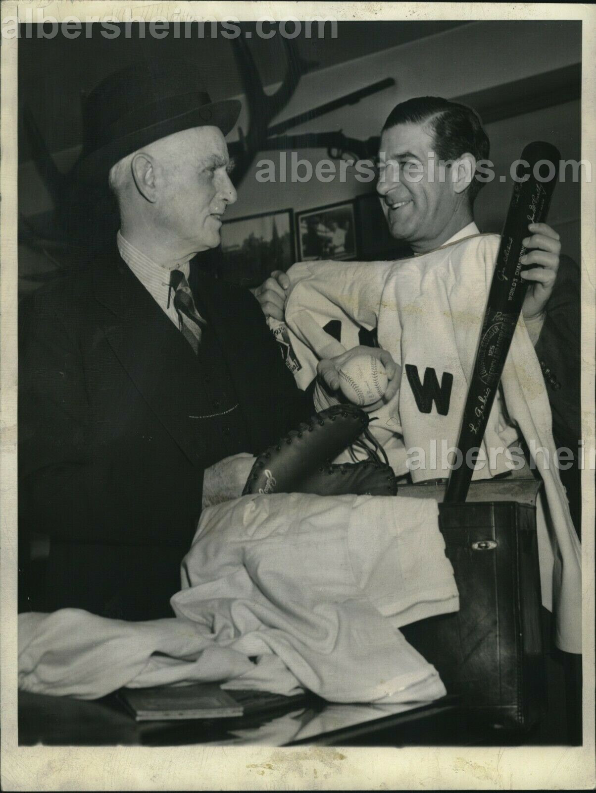 Clark Griffith & Bucky Harris show off Sports Memorabilia 1940 Original Photo