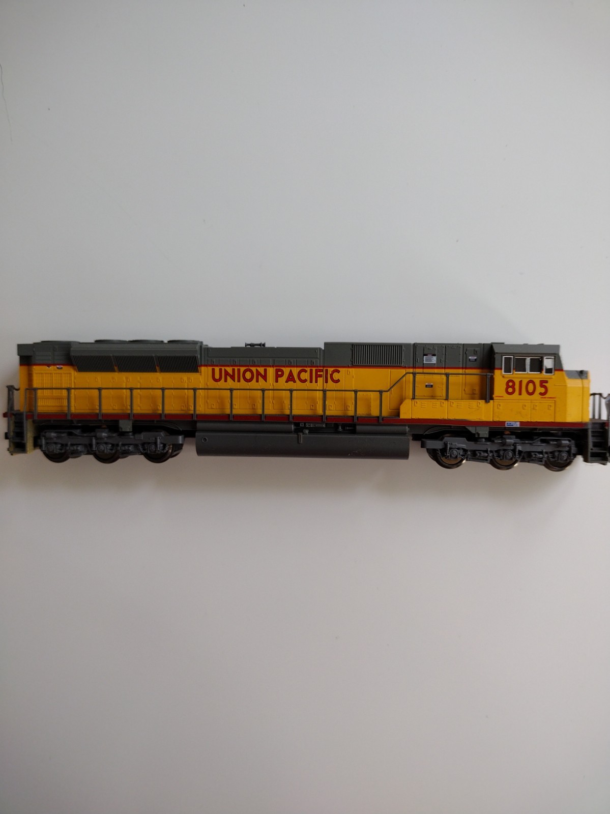 KATO N-Scale Union Pacific Locomotive UP #8105 EMD SD90/43MAC 176-5606 