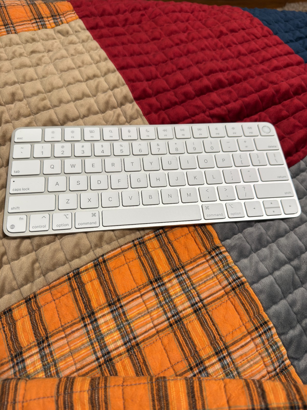 Apple Magic Keyboard with Touch ID A2449 Wireless Bluetooth Used Apple Magic Keyboard with Touch ID A2449 Wireless Bluetooth Used