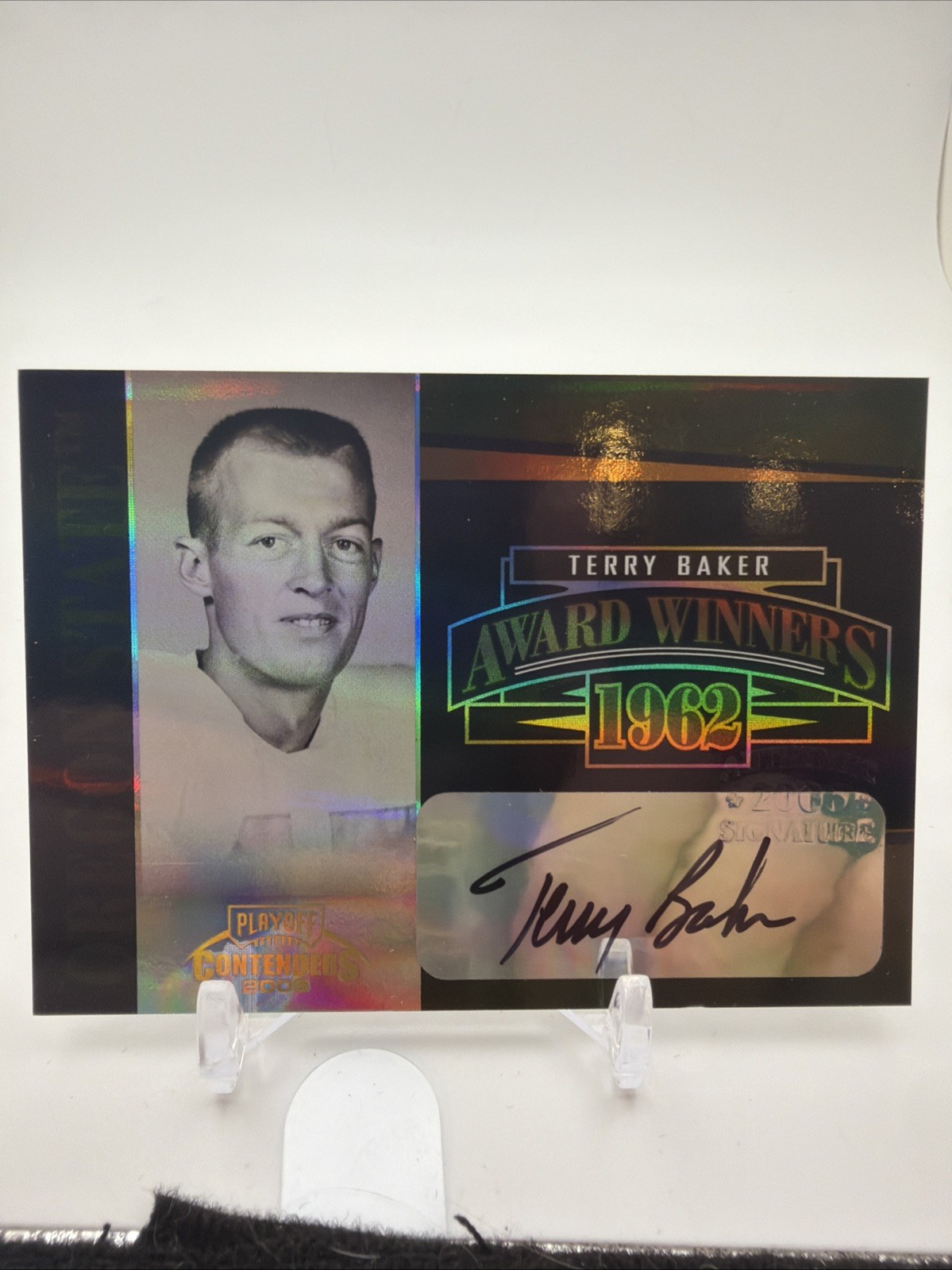 2006 Playoff Contenders - Award Winners Terry Baker Autograph  #AW-19 /200