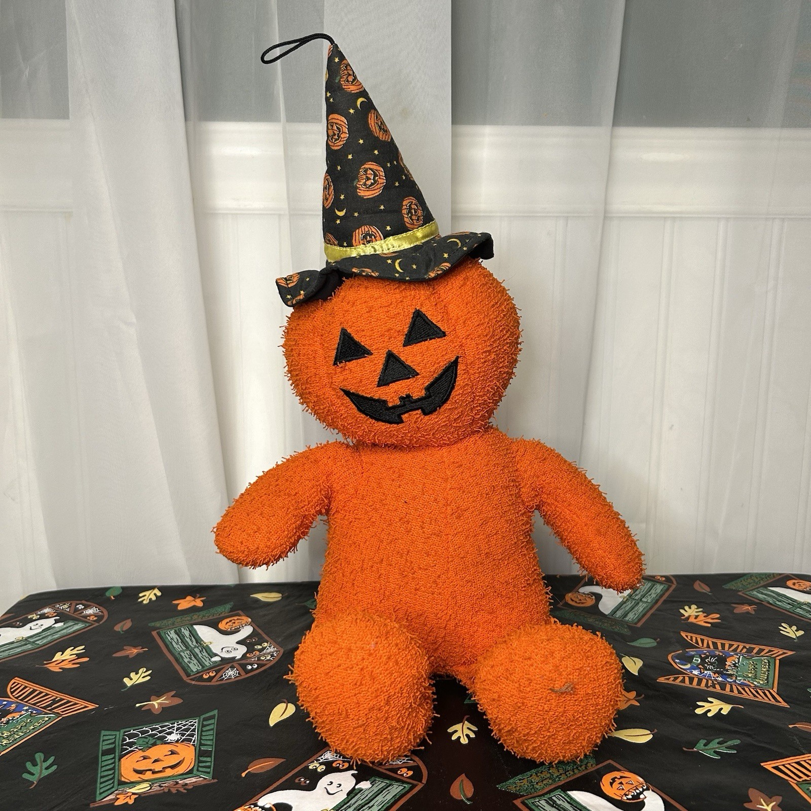 VTG Peeper Pals Vibrating Shaking RARE Jack O Lantern Guy W/ Witch Hat WORKS