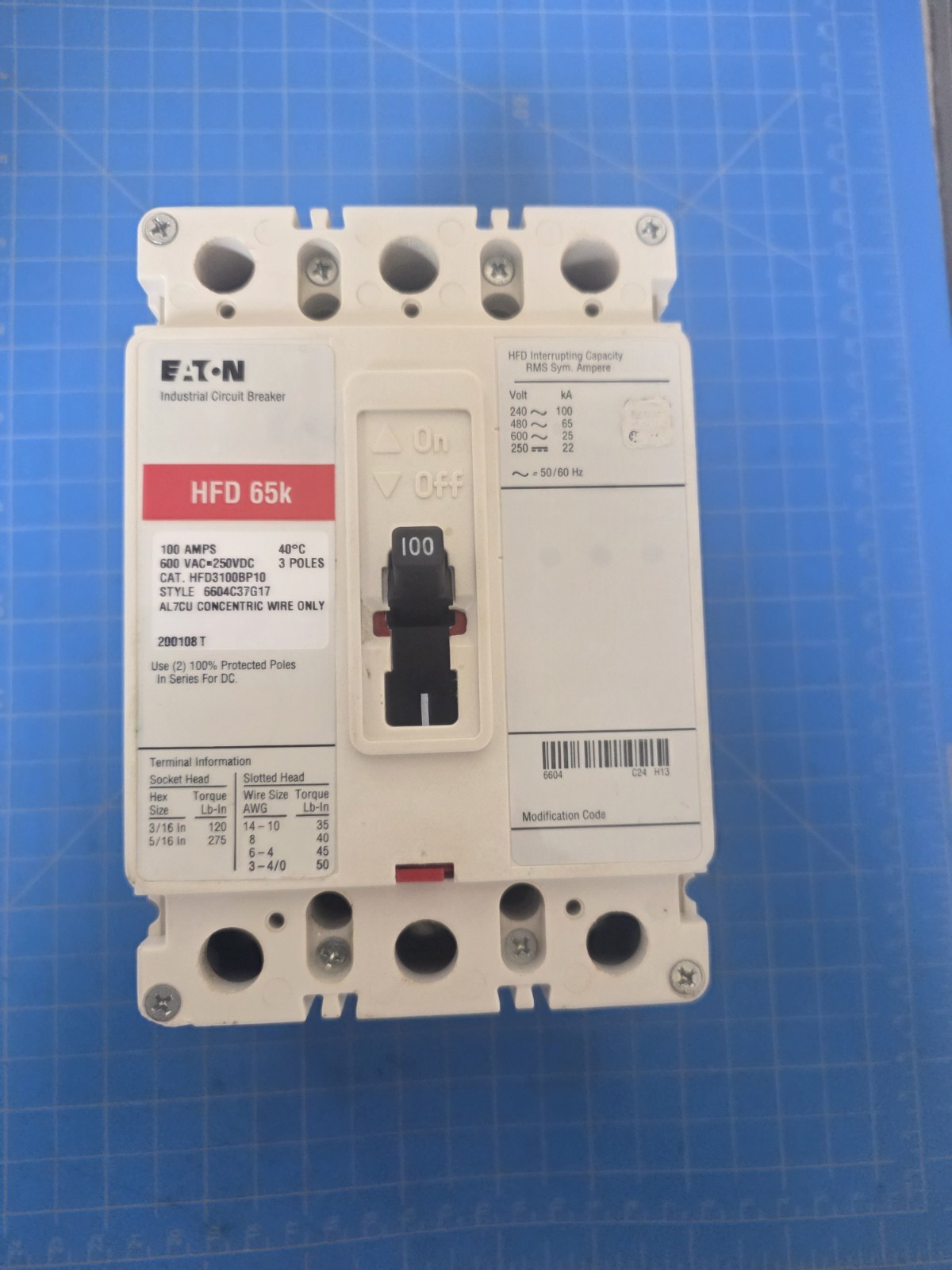 HFD3100BP10 EATON NEW TAKE OUT RED LABEL 