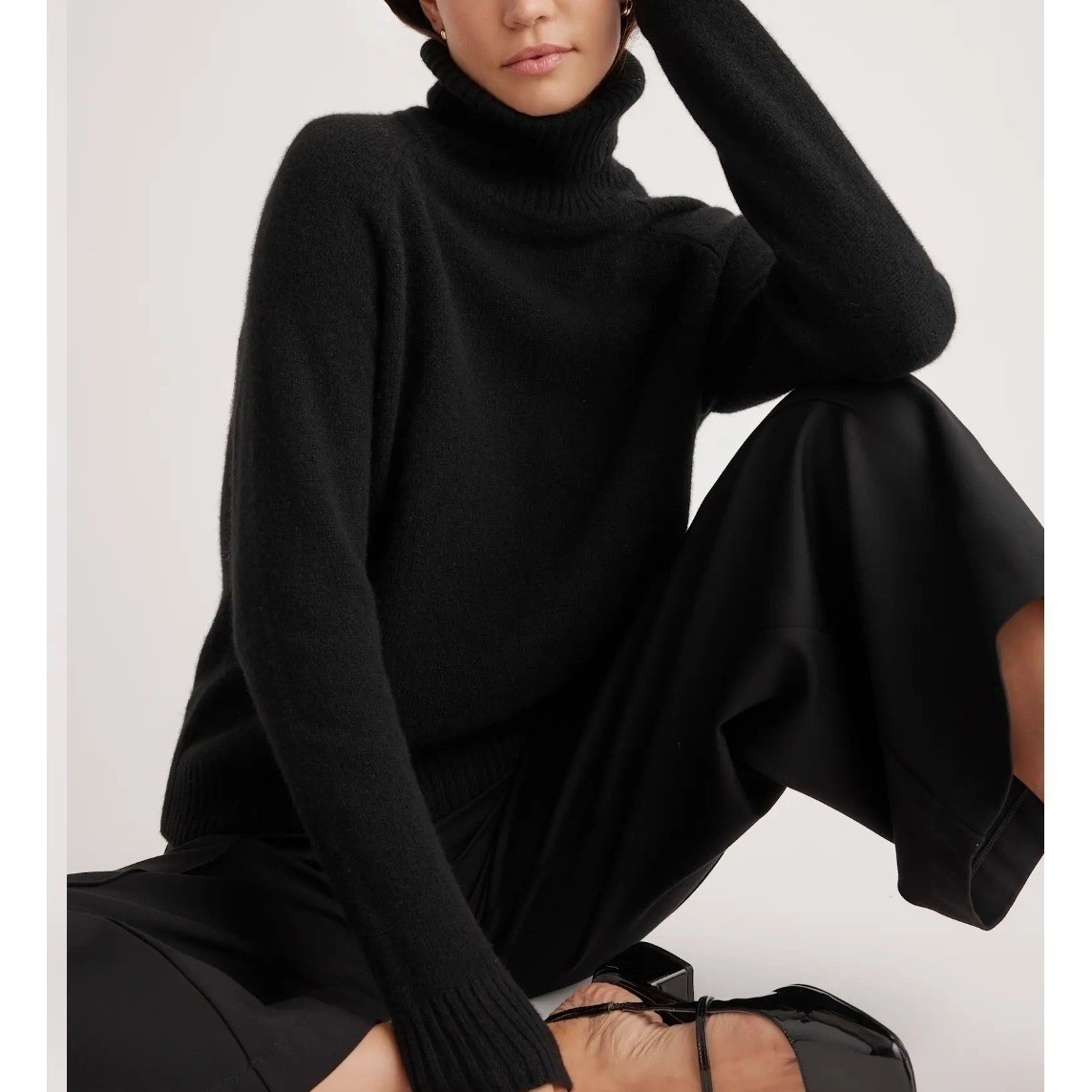 Quince Women S NWOT Quiet Luxury Neutral 100% Wool Turtleneck Sweater Black