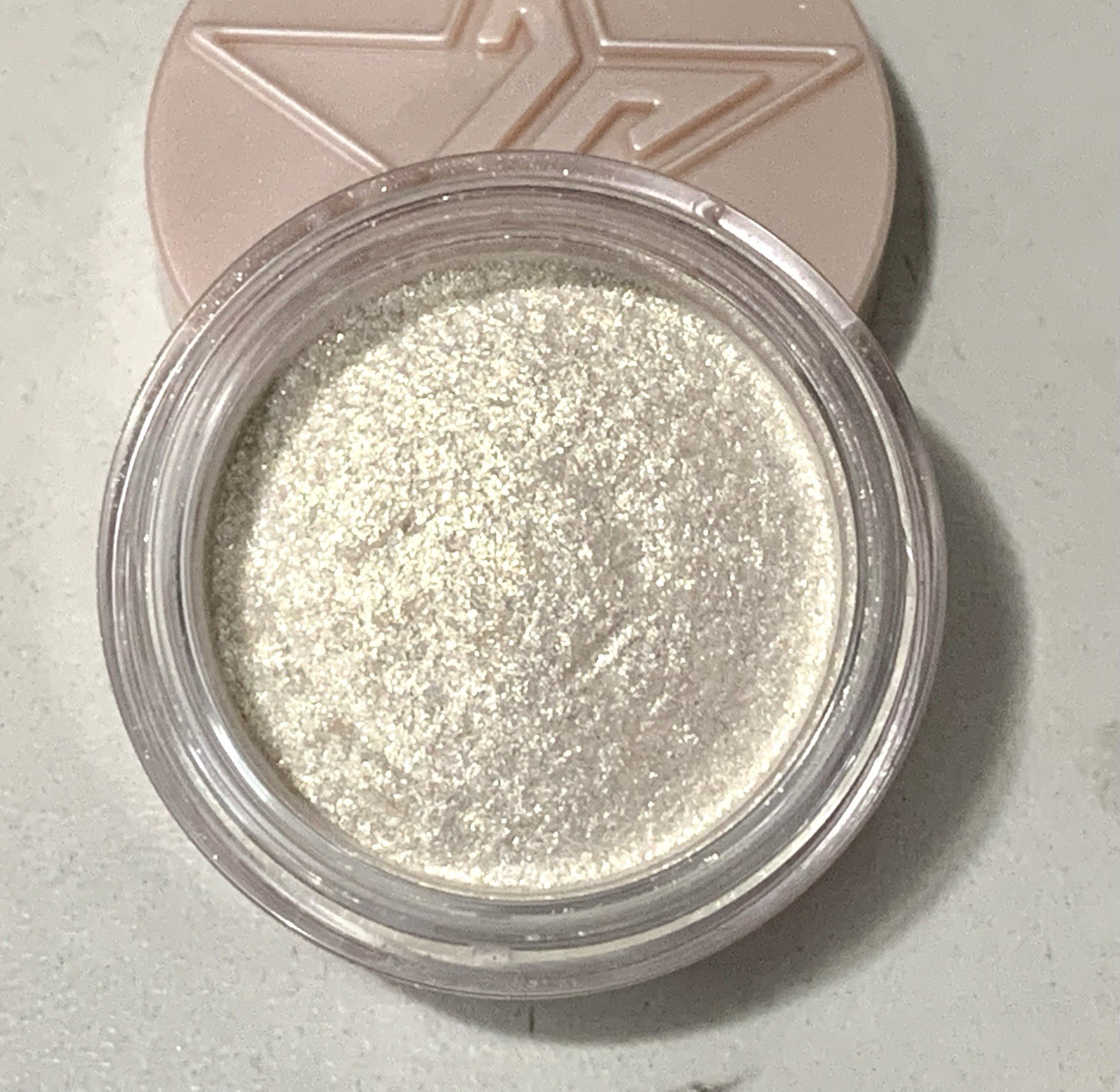 Jeffree Star Eye Gloss CRYSTAL JOINT Icy White Eyeshadow gold/silver pearl (#qq5 Jeffree Star Eye Gloss CRYSTAL JOINT Icy White Eyeshadow gold/silver pearl (#qq5