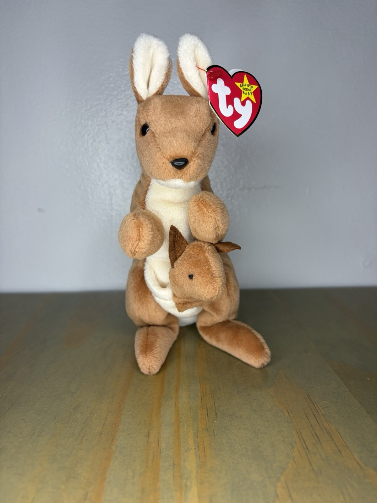 Retired Ty Beanie Babies Pouch Kangaroo Plush w/ Joey Vintage 1996 Ages 3+ (3-7) Retired Ty Beanie Babies Pouch Kangaroo Plush w/ Joey Vintage 1996 Ages 3+ (3-7)
