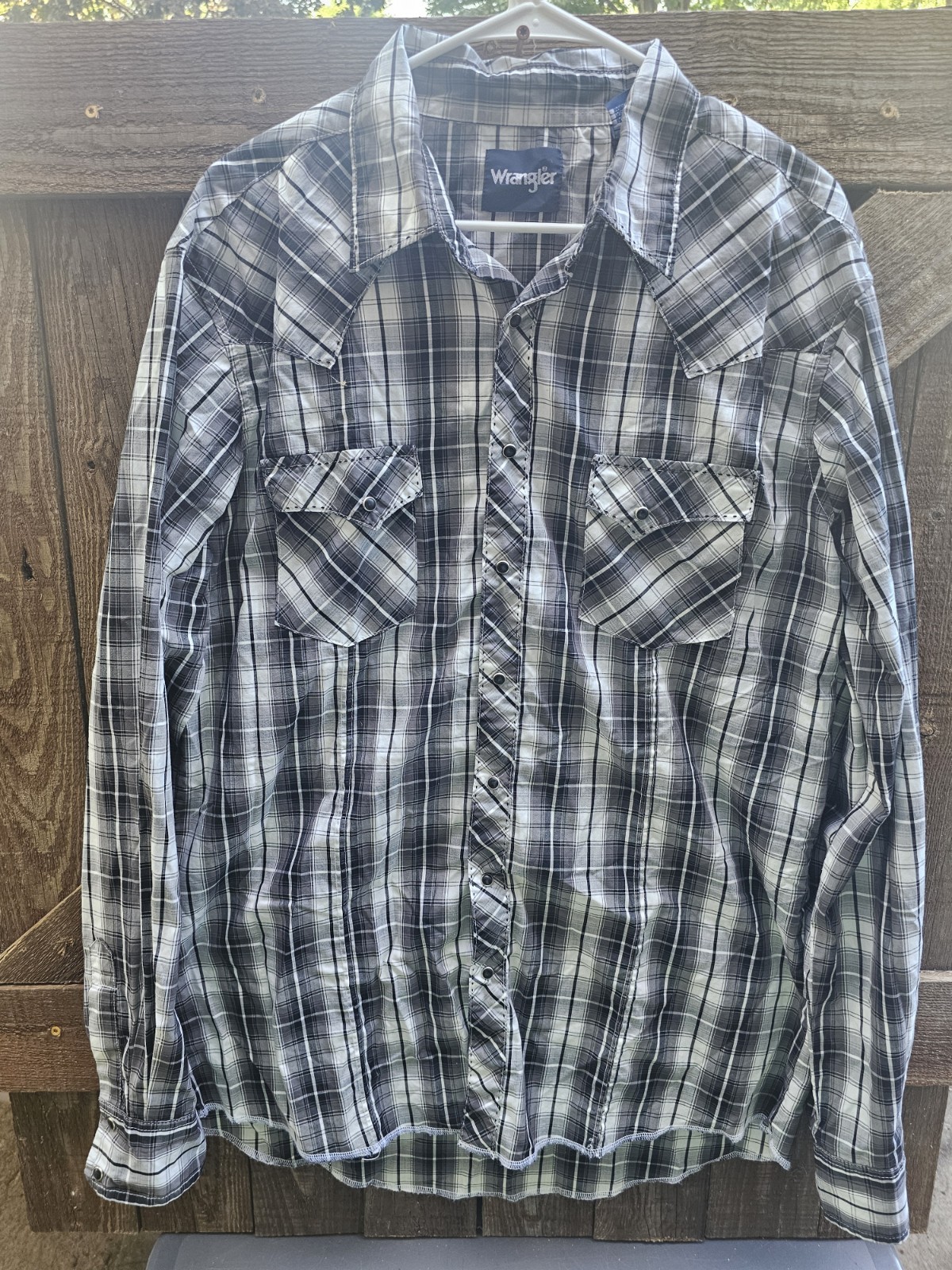 Vintage Wrangler Shirt XL Tall Fit Gray Pearl Snap Vintage Wrangler Shirt XL Tall Fit Gray Pearl Snap