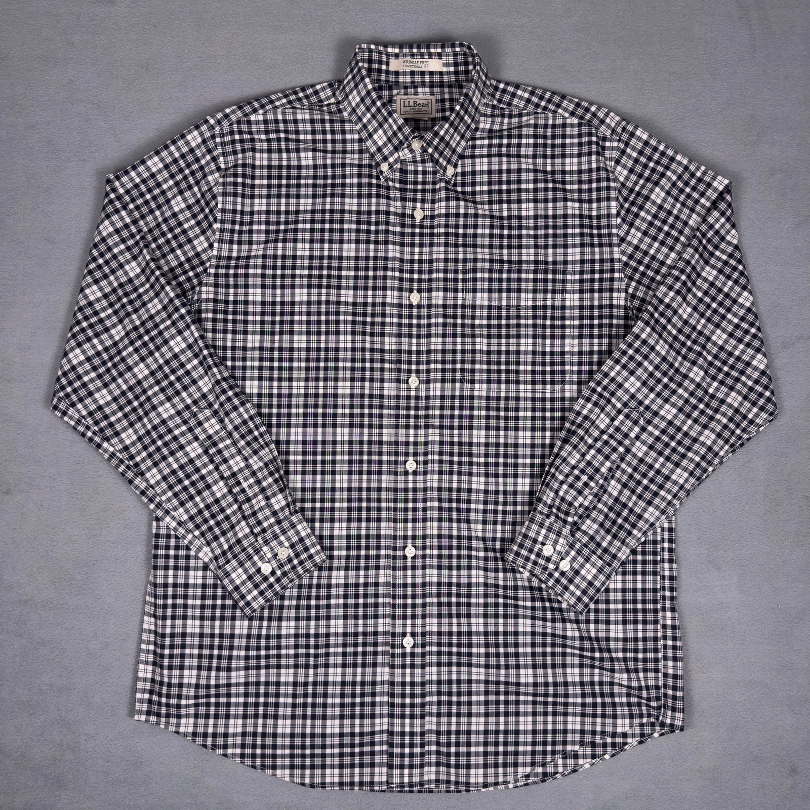 L.L.Bean Wrinkle Free Traditional Fit Plaid Button Down Shirt Navy Blue Mens
