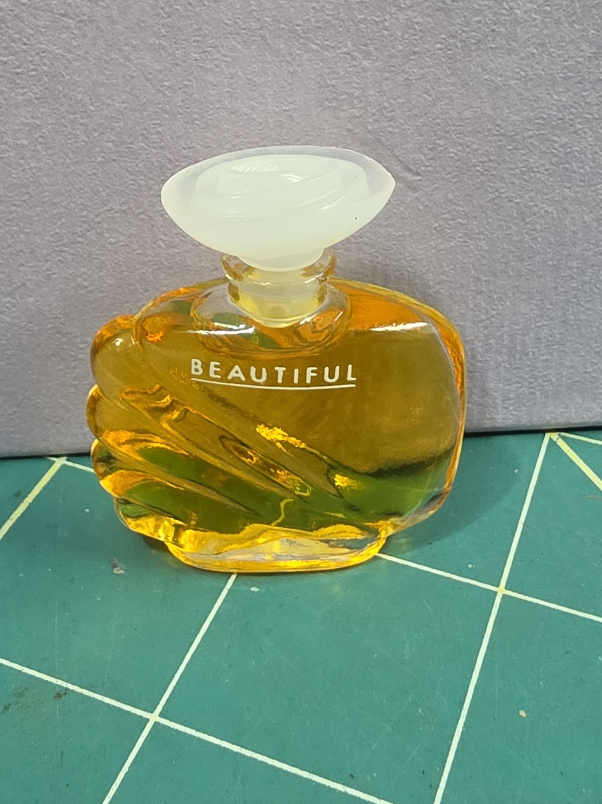 Estee Lauder Beautiful Vintage Parfum .12 fl oz Mini Splash Estee Lauder Beautiful Vintage Parfum .12 fl oz Mini Splash