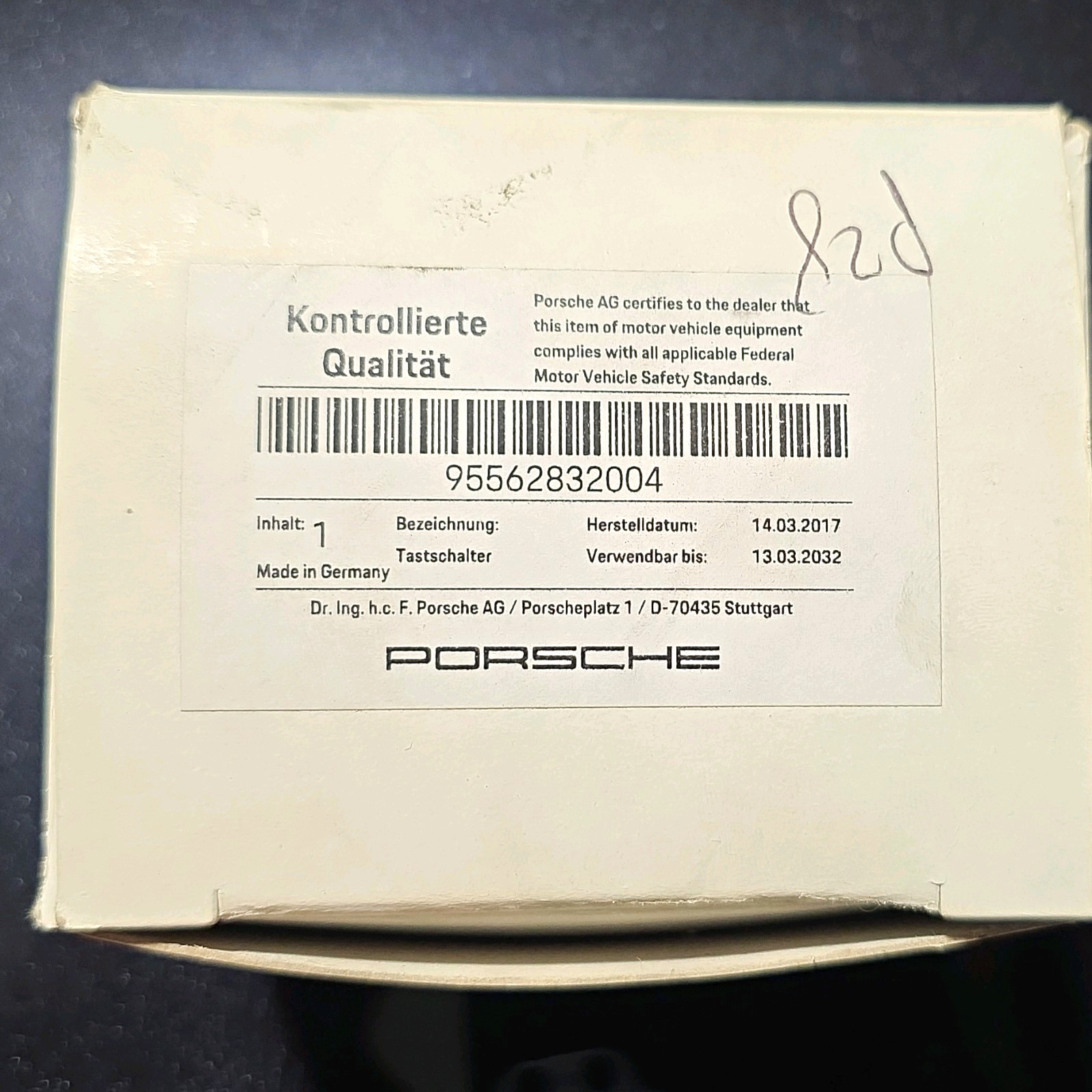 955-628-320-04 Genuine Porsche Liftgate Release Switch for Cayenne 03-06, 08-10