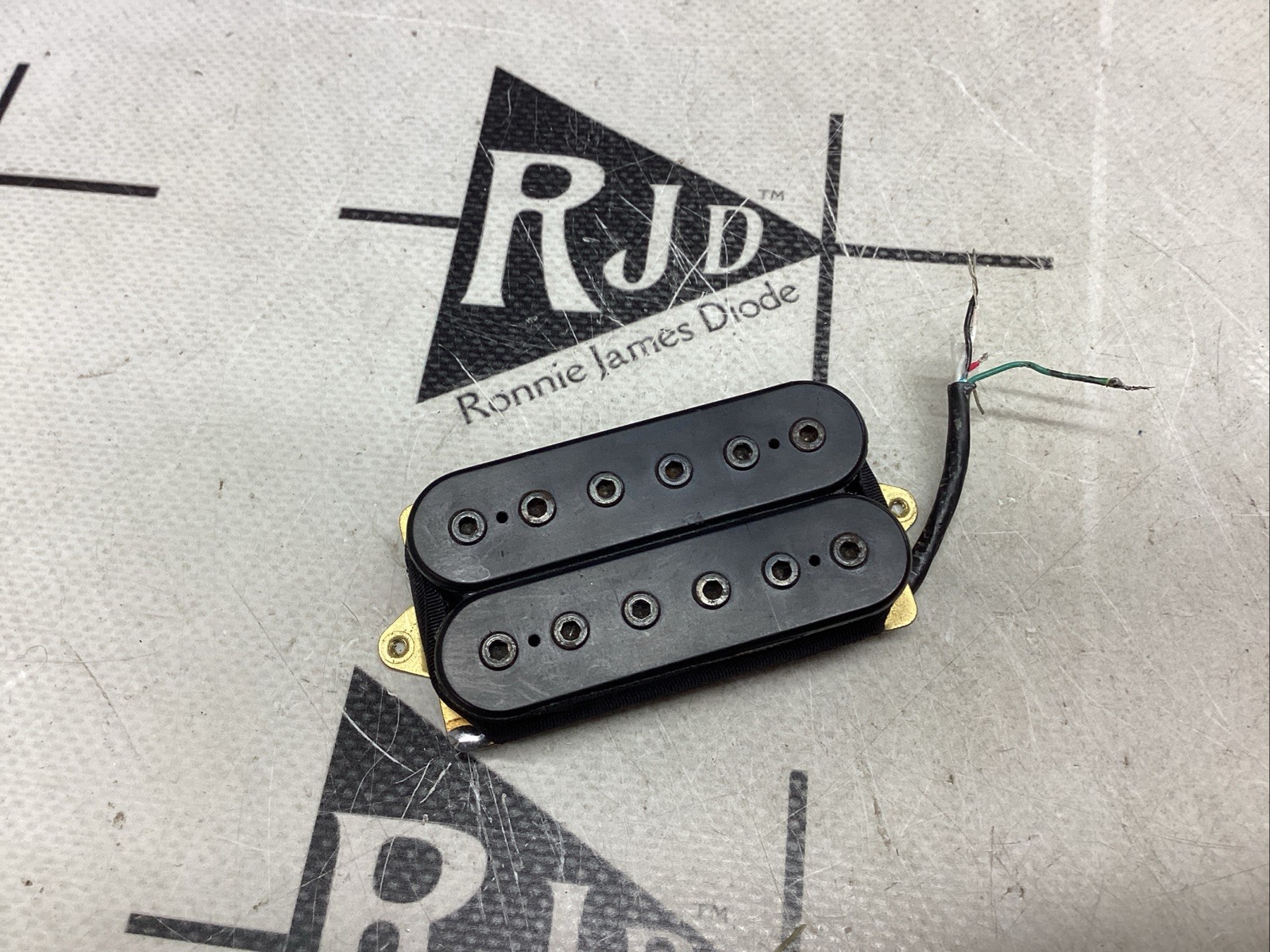 80’s Dimarzio DP151 PAF Pro Humbucker Pickup 80’s Dimarzio DP151 PAF Pro Humbucker Pickup