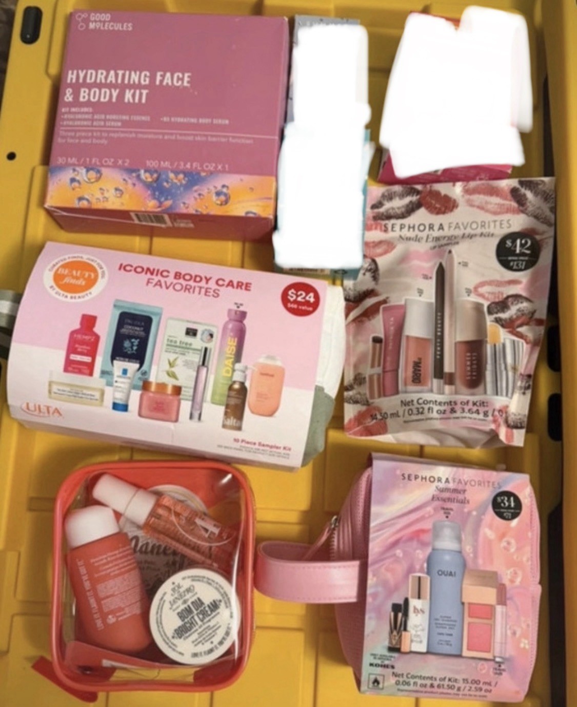 Assorted Hydrating Sample Size Beauty Sets: Face & Body Kit, Sephora Favorites