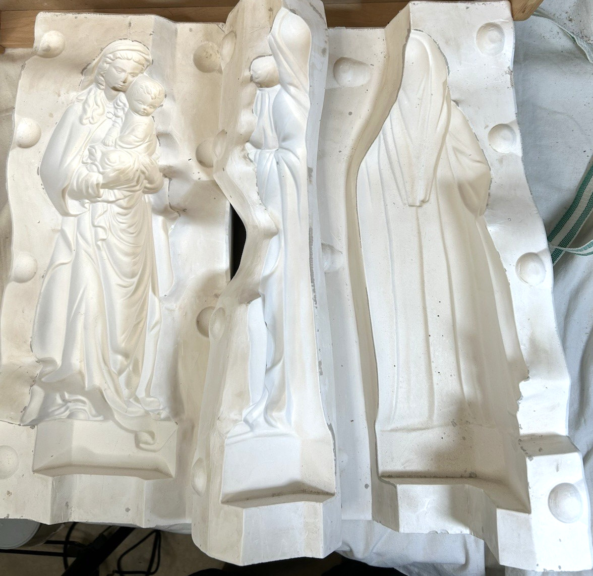 VINTAGE ALBERTA\'S CERAMIC MOLD #A-373 Madonna and Child Jesus 3 Pc